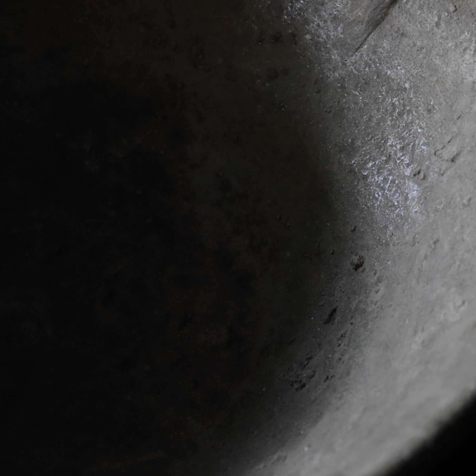 CUENCO CON PICO GRANDE, Ko-Tokoname, Período Heian–Kamakura(794–1333 d. C.)
