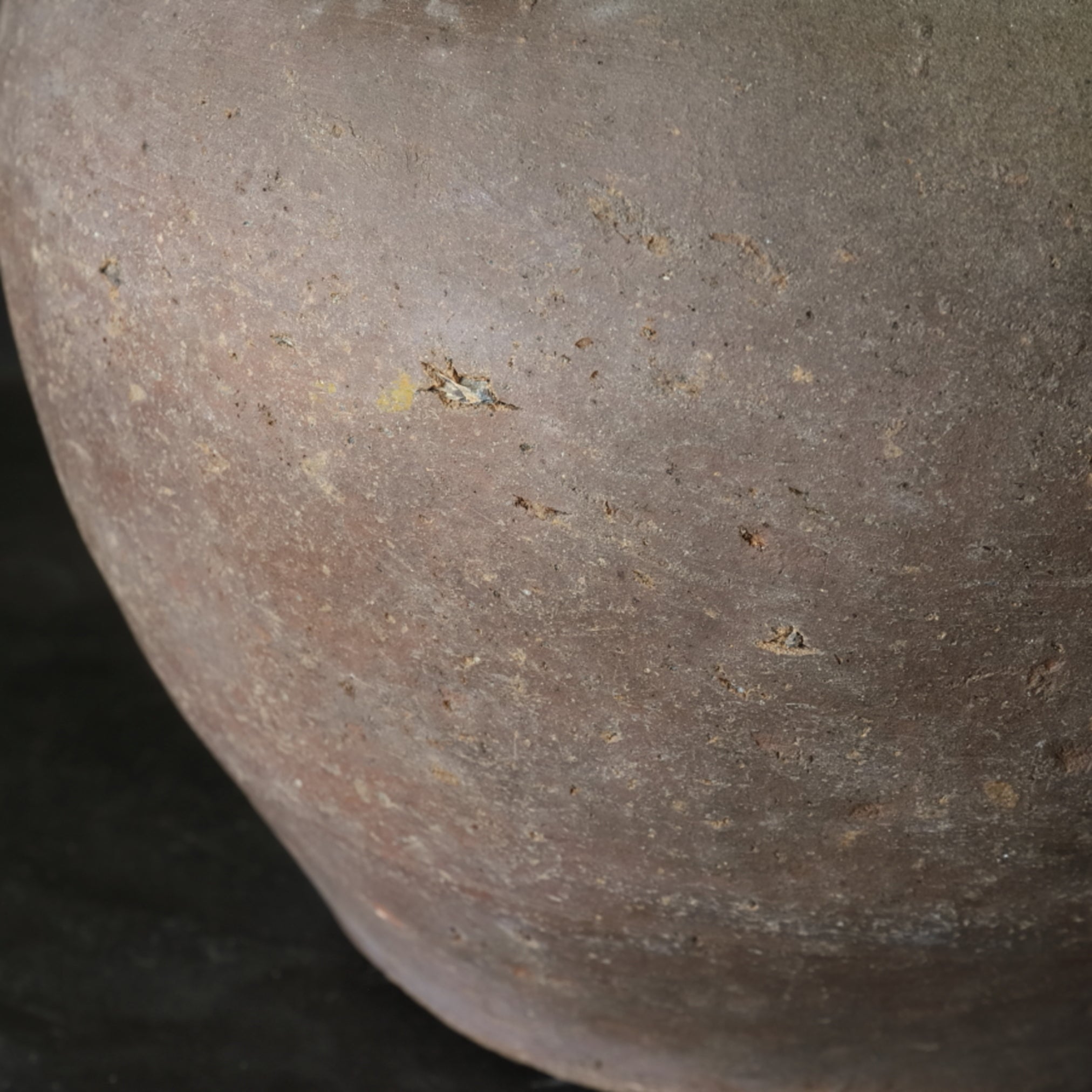 LARGE WIDE-MOUTHED JAR, Ko-Tokoname, Edo Period(1603–1867CE)