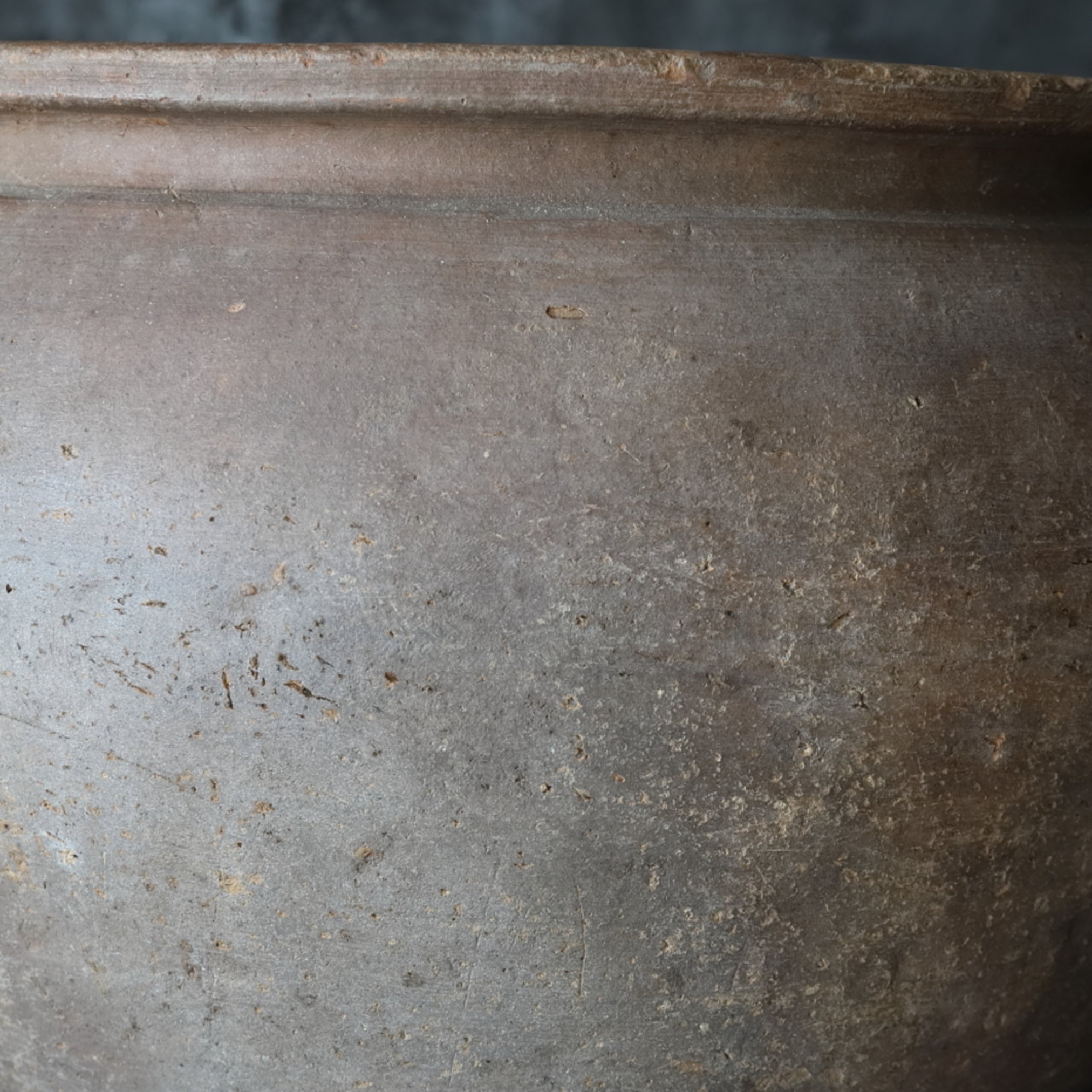 LARGE WIDE-MOUTHED JAR, Ko-Tokoname, Edo Period(1603–1867CE)