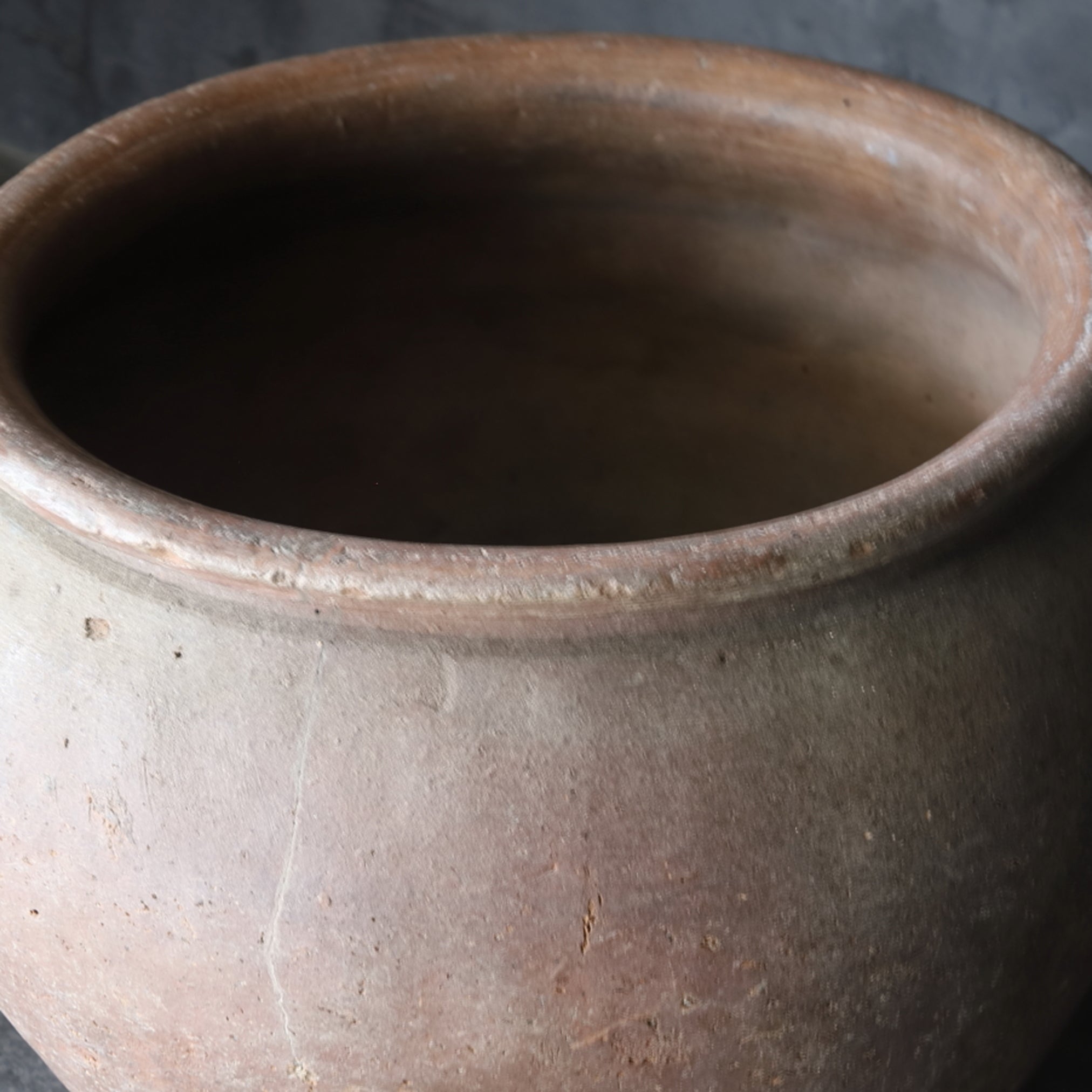 LARGE WIDE-MOUTHED JAR, Ko-Tokoname, Edo Period(1603–1867CE)