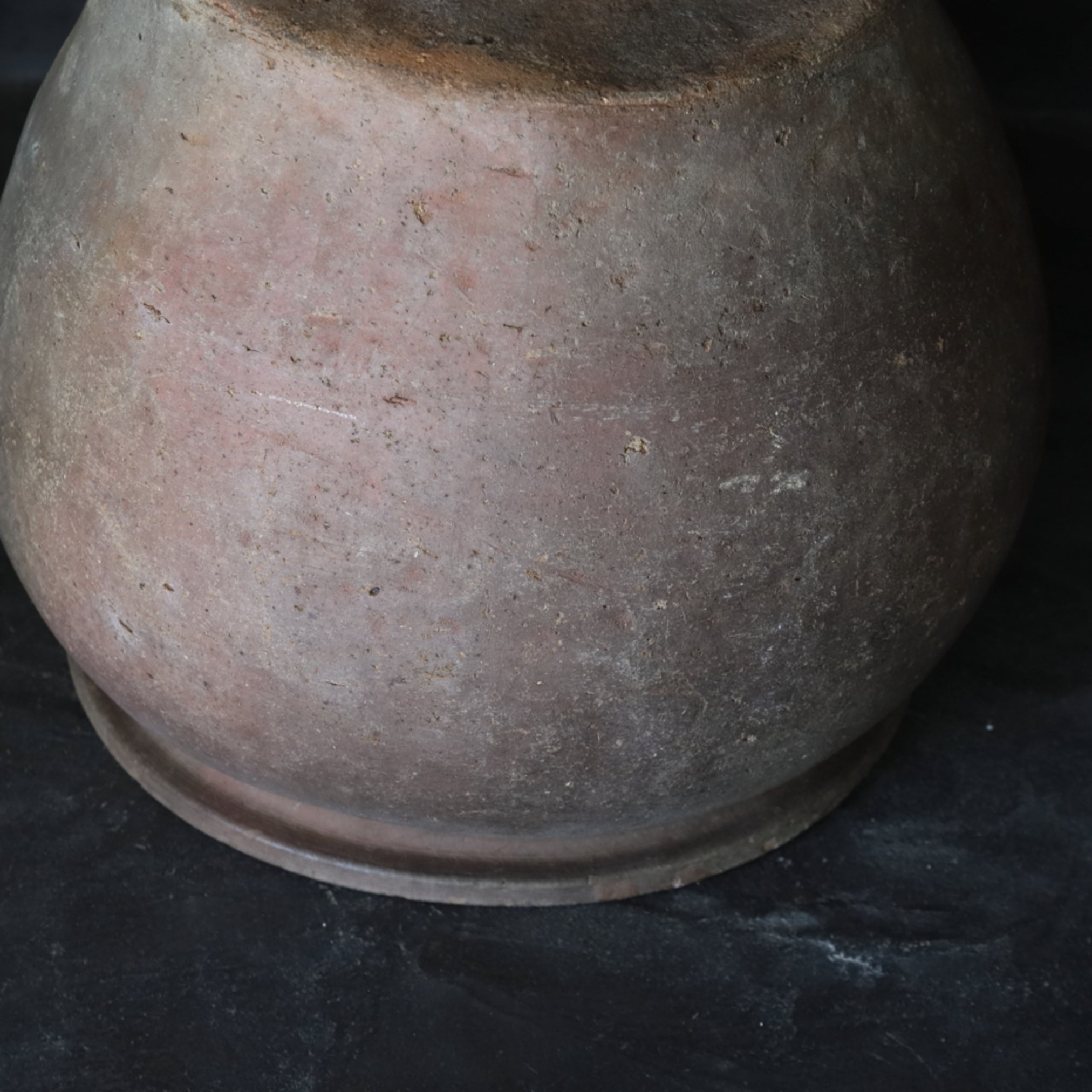 LARGE WIDE-MOUTHED JAR, Ko-Tokoname, Edo Period(1603–1867CE)