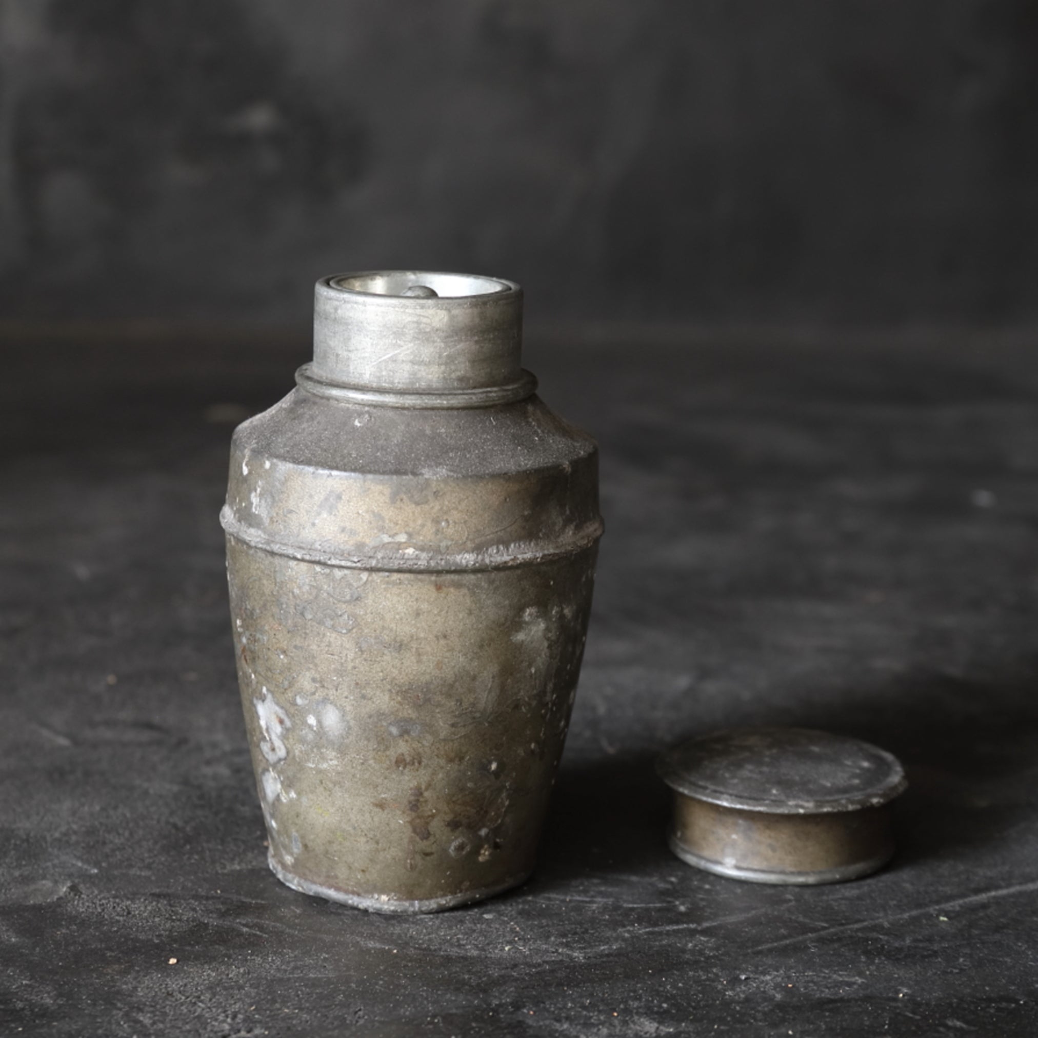 古锡茶叶罐(清朝, 公元1616年–1911年)