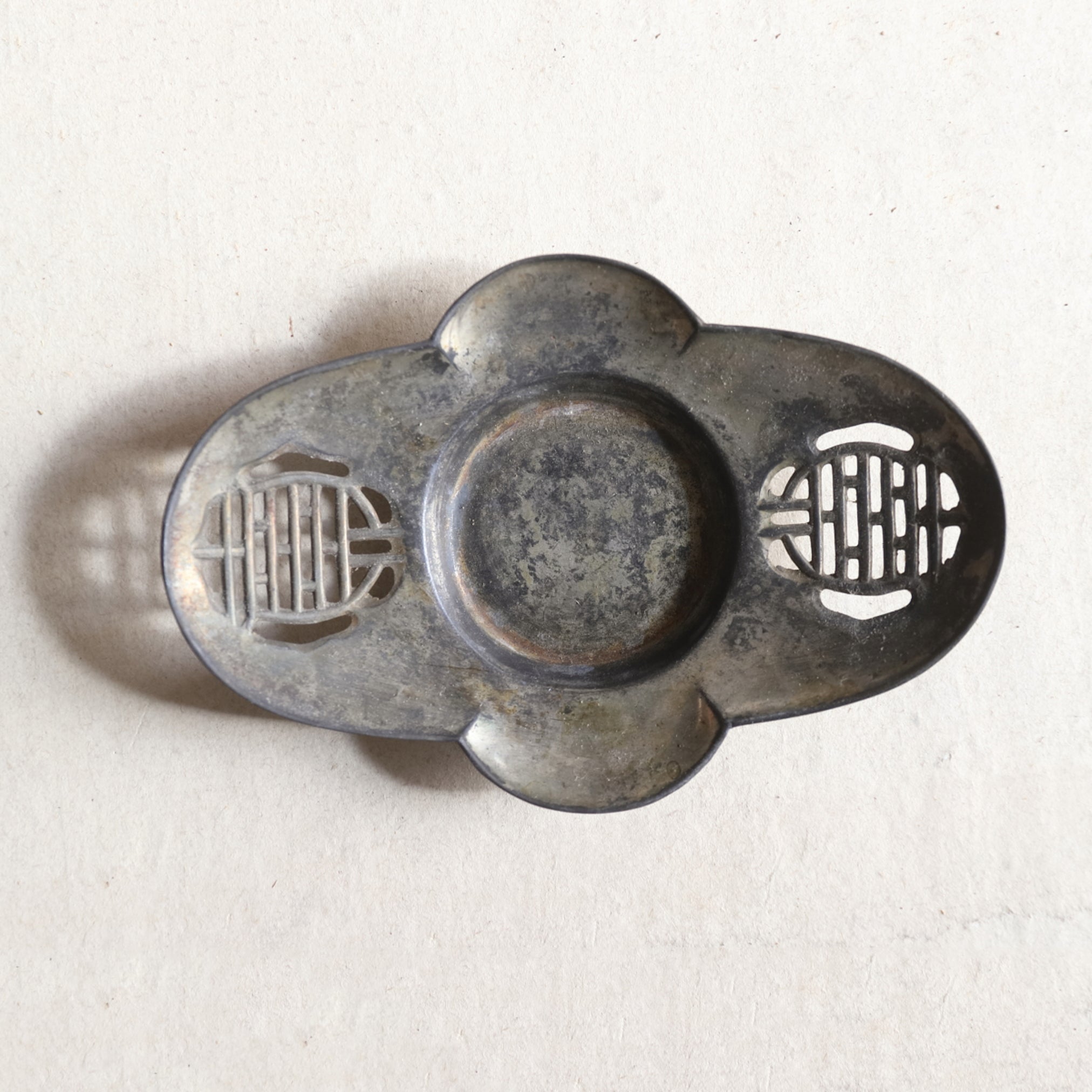 PLATILLO DE MELÓN DE ESTAÑO VIEJO, juego de 5, Dinastía Qing(1616–1911 d. C.)