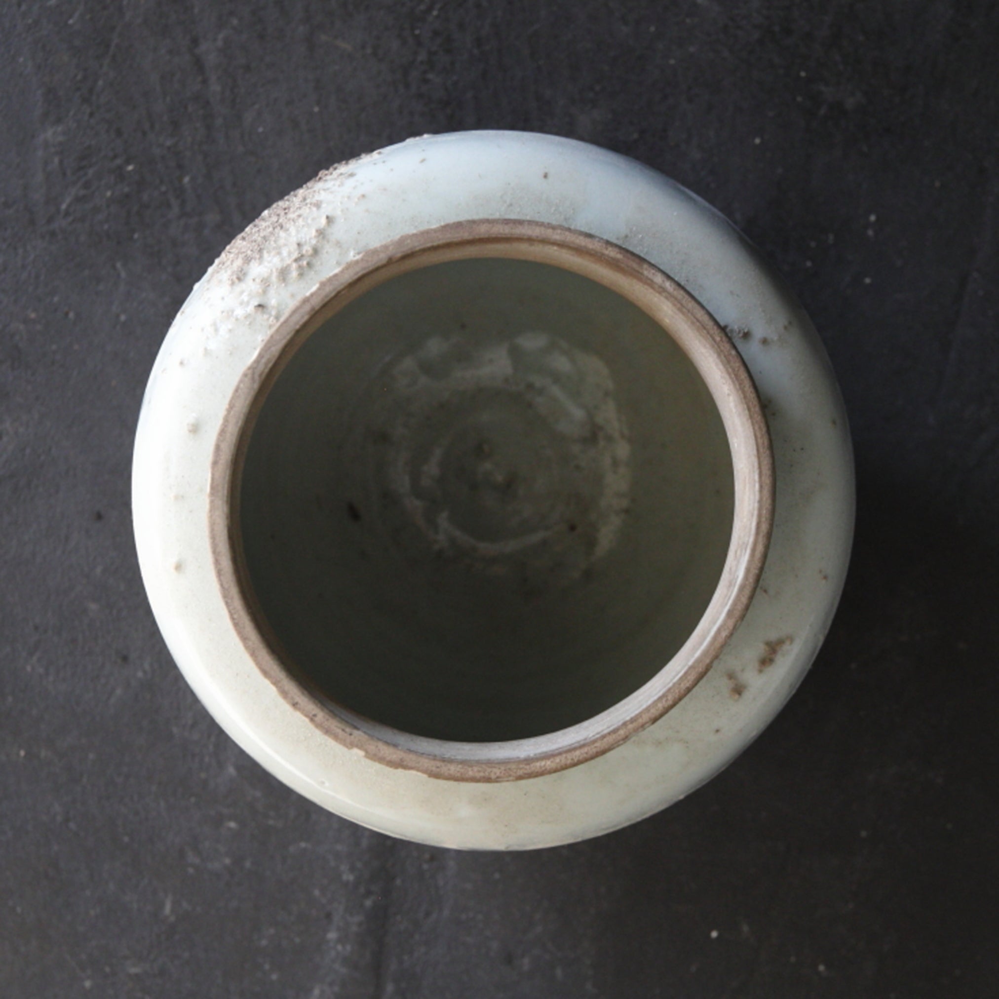 JAR, Ko-Imari, white porcelain, Edo Period(1603–1867CE)