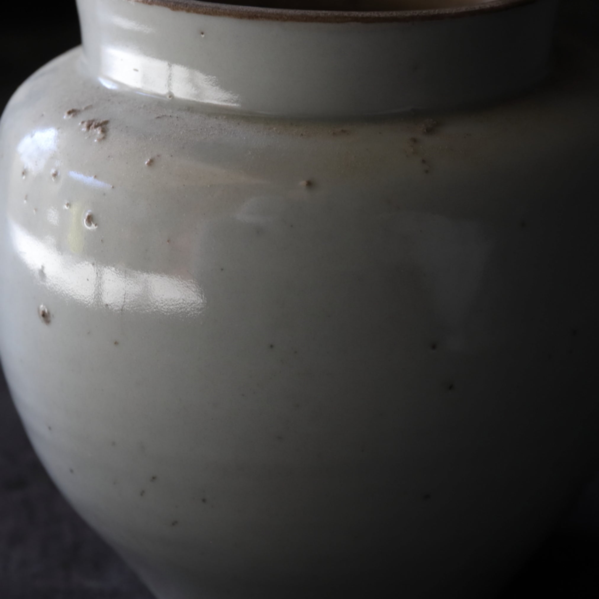JAR, Ko-Imari, white porcelain, Edo Period(1603–1867CE)