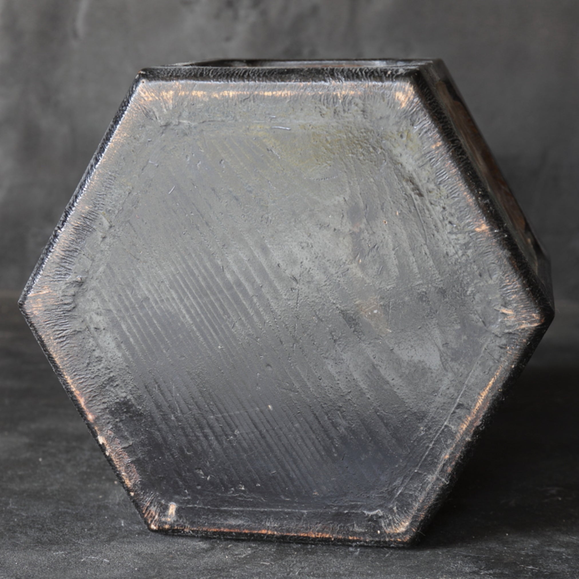 HEXAGONAL KINKARAKAWA CHARCOAL BRAZIER
