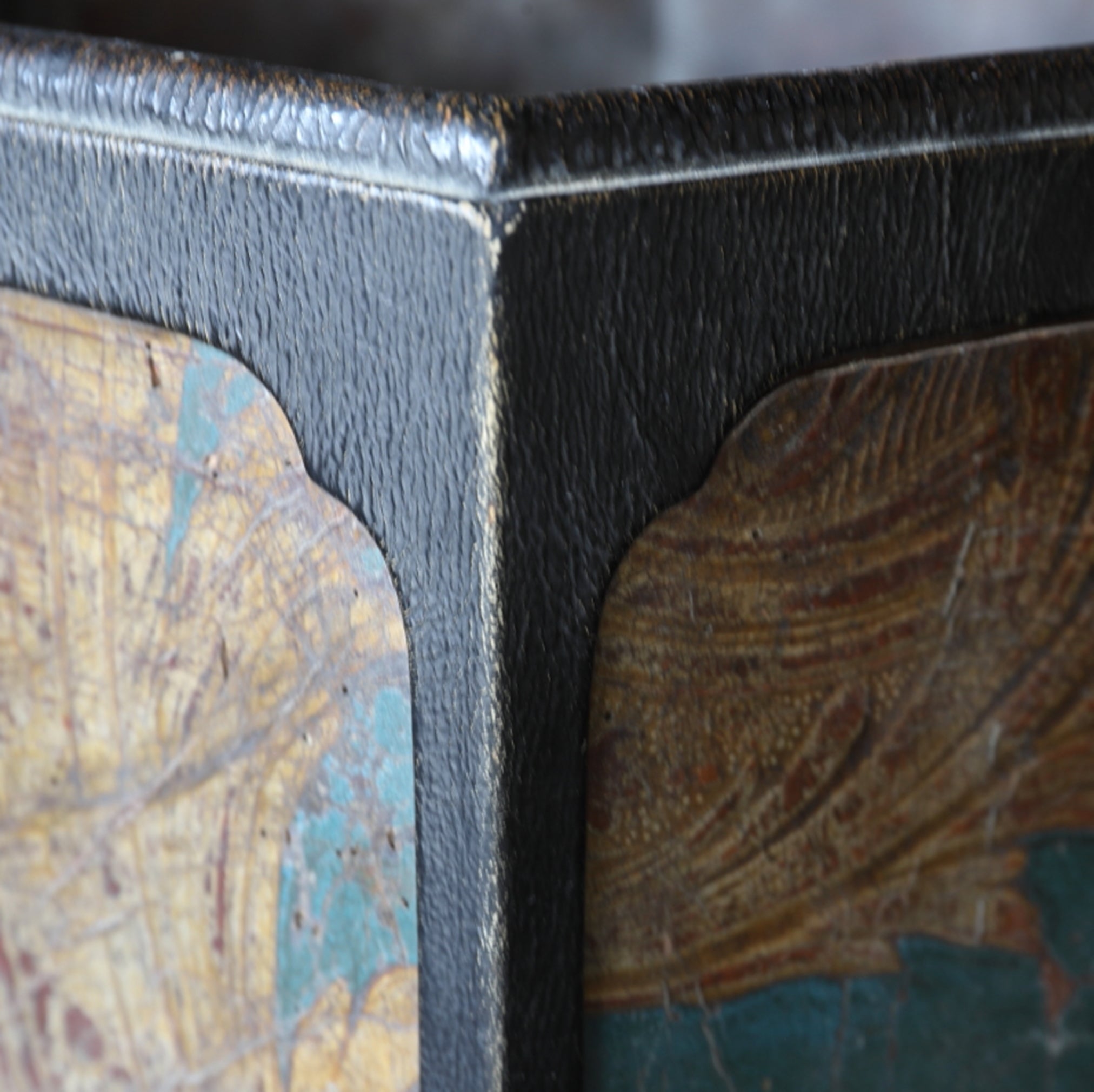 HEXAGONAL KINKARAKAWA CHARCOAL BRAZIER