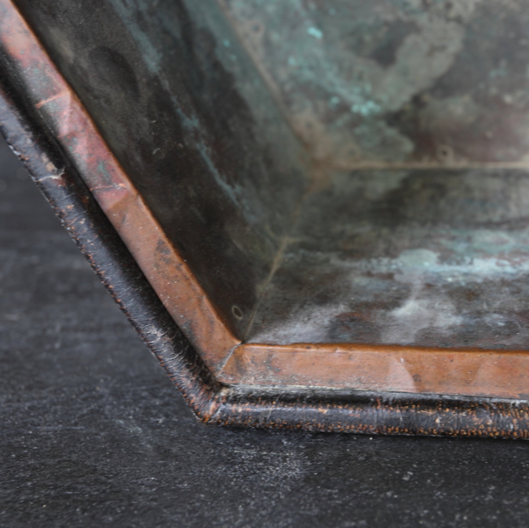 HEXAGONAL KINKARAKAWA CHARCOAL BRAZIER
