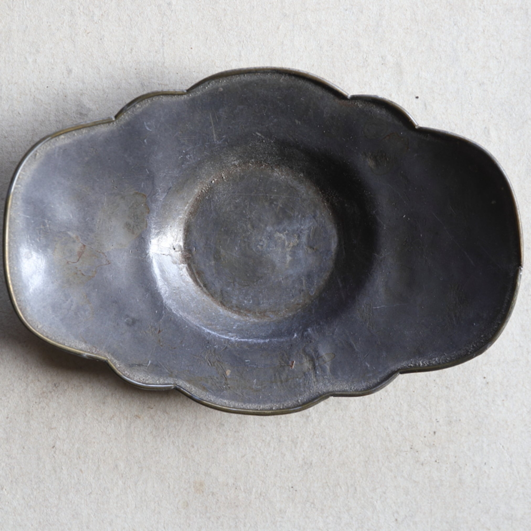PLATILLO DE MELÓN DE ESTAÑO VIEJO, juego de 5, Dinastía Qing(1616–1911 d. C.)