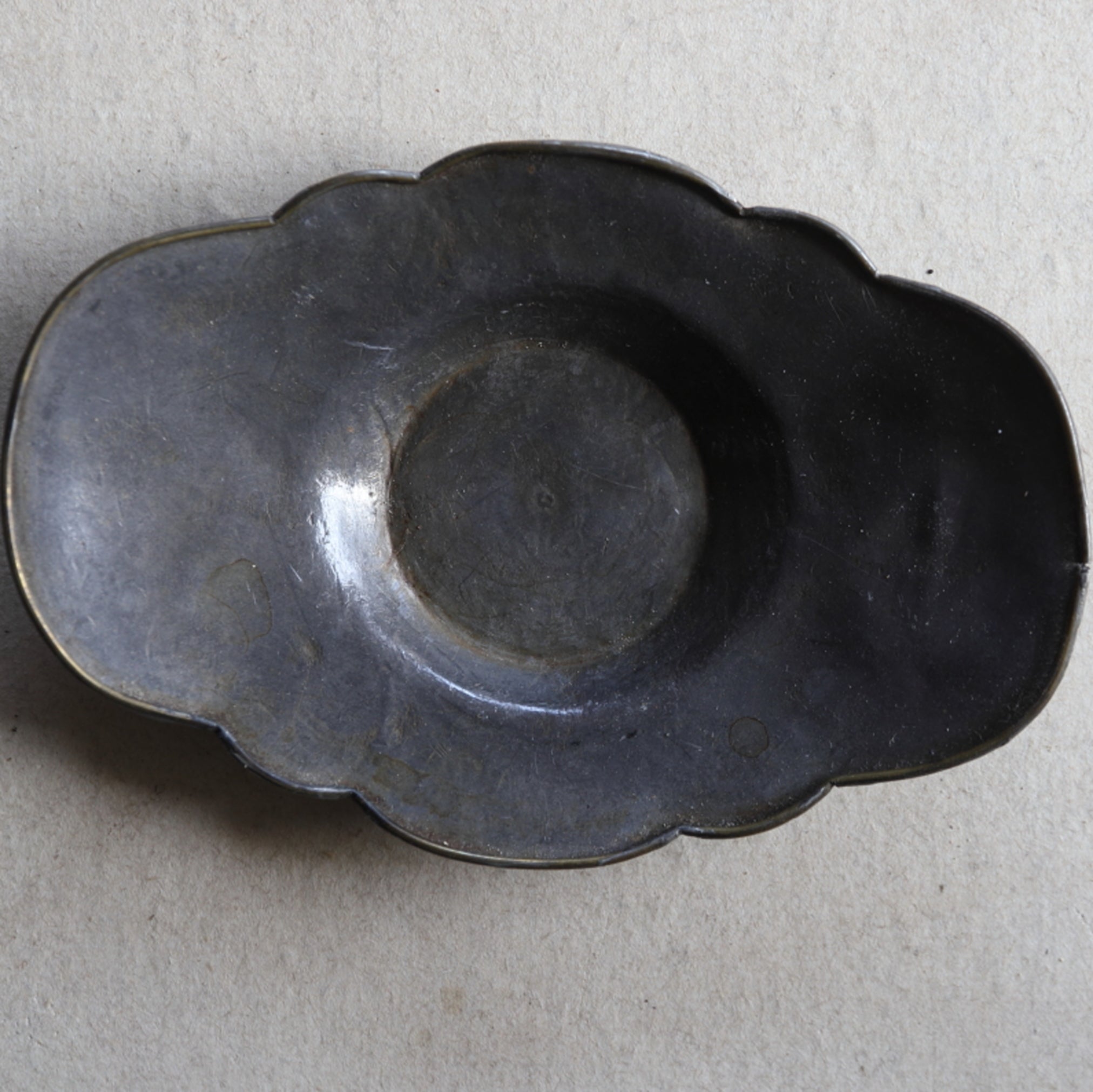 PLATILLO DE MELÓN DE ESTAÑO VIEJO, juego de 5, Dinastía Qing(1616–1911 d. C.)