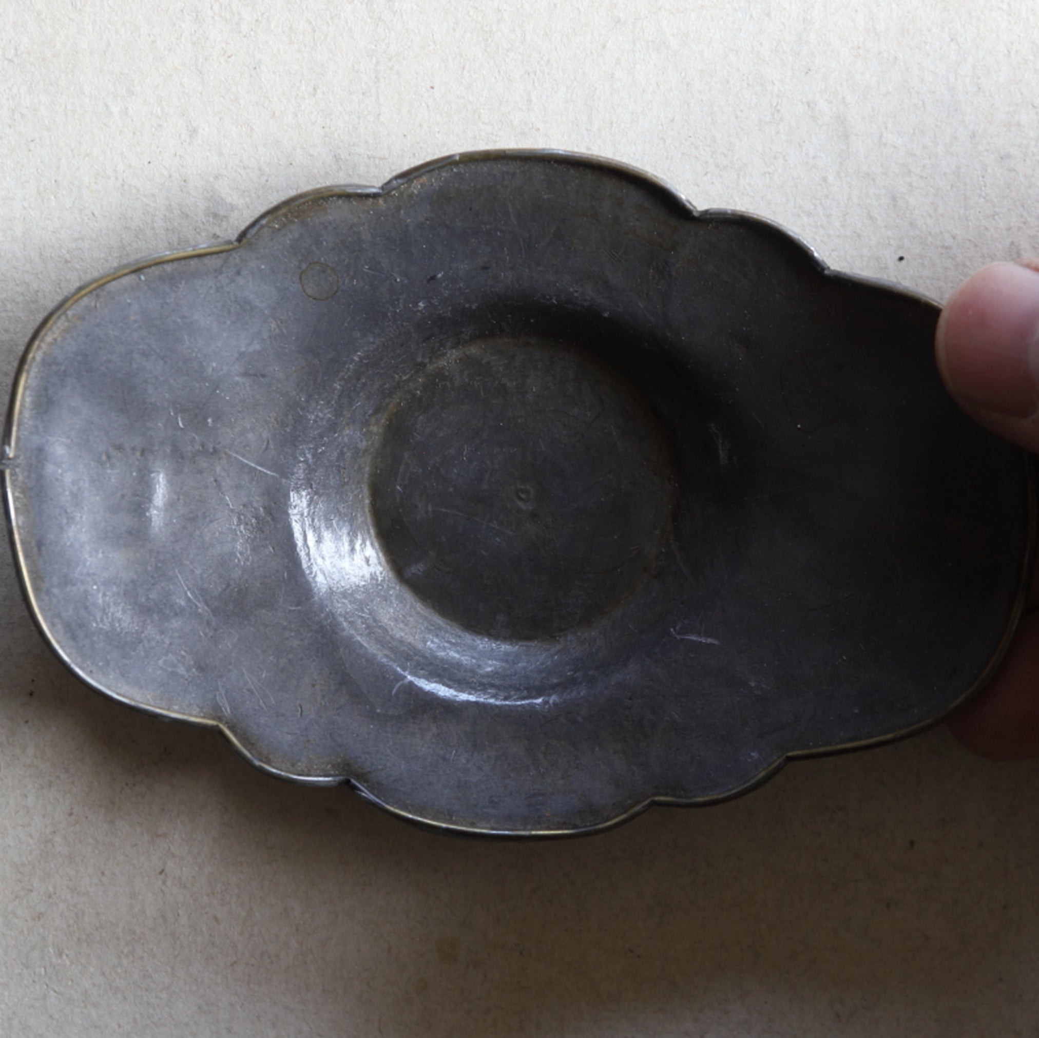 PLATILLO DE MELÓN DE ESTAÑO VIEJO, juego de 5, Dinastía Qing(1616–1911 d. C.)