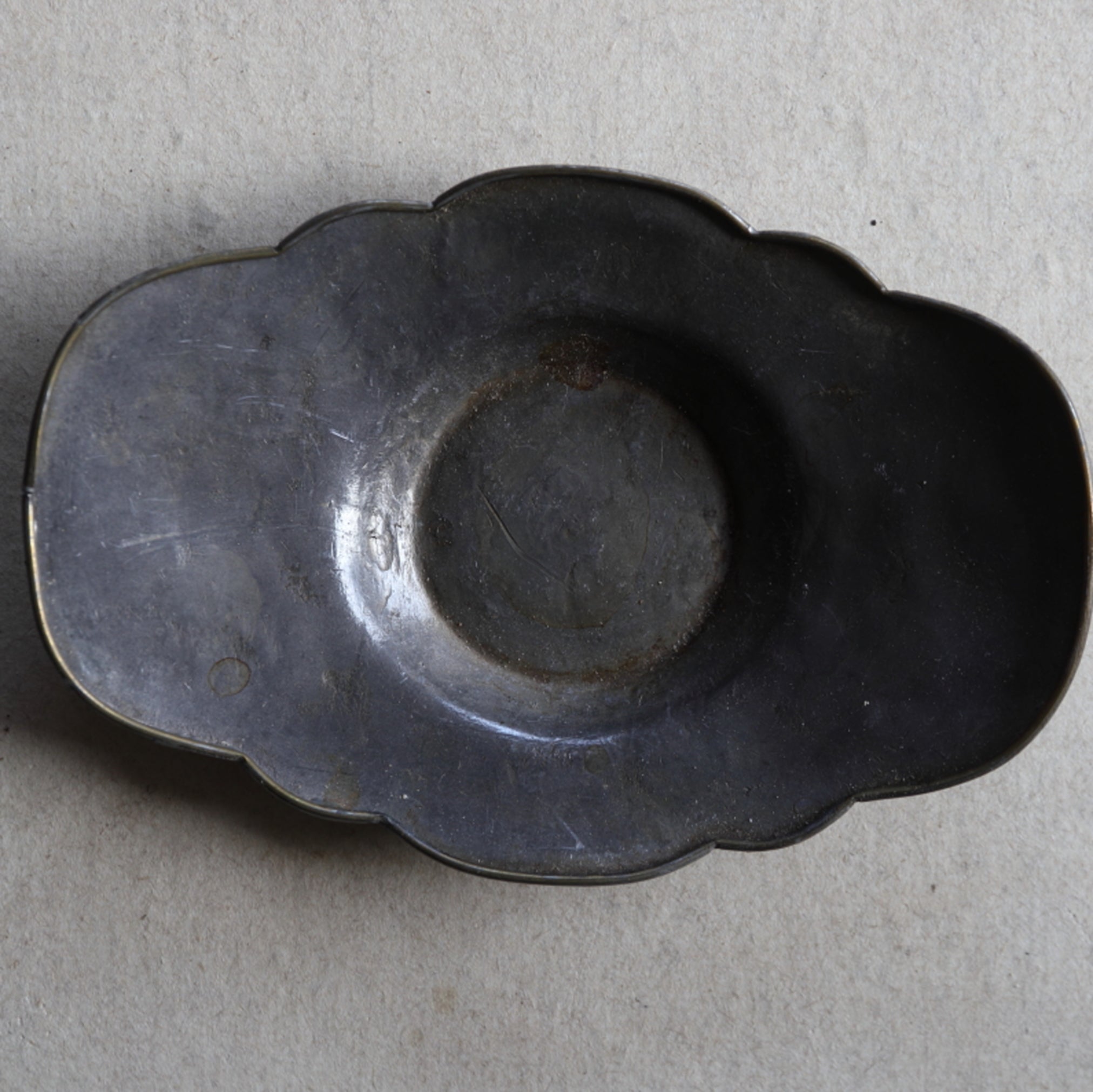 PLATILLO DE MELÓN DE ESTAÑO VIEJO, juego de 5, Dinastía Qing(1616–1911 d. C.)
