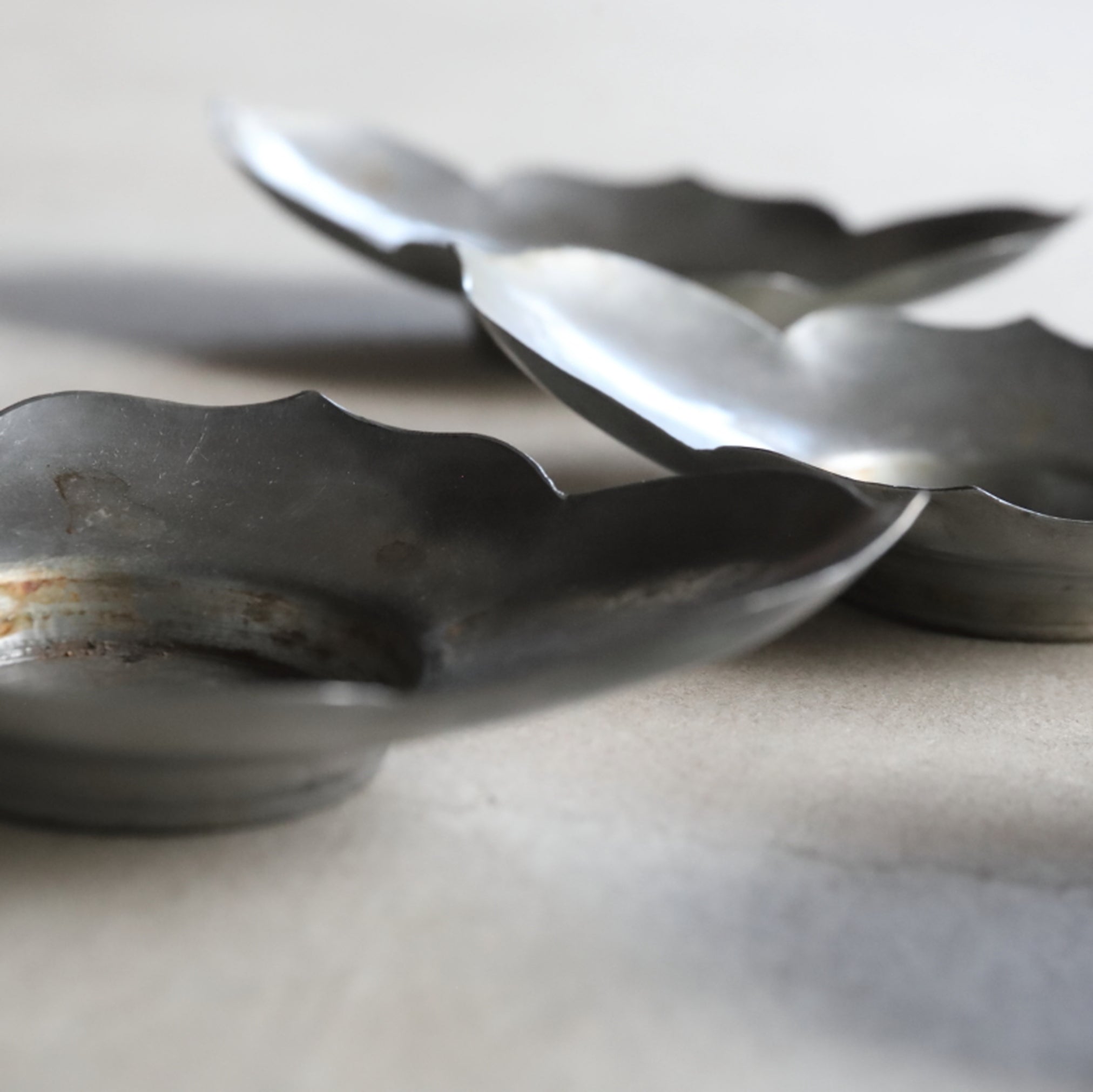 OLD LOBED-FLOWER-SHAPED TIN TEA SAUCER, Set of 5, Qing Dynasty(1616–1911CE)