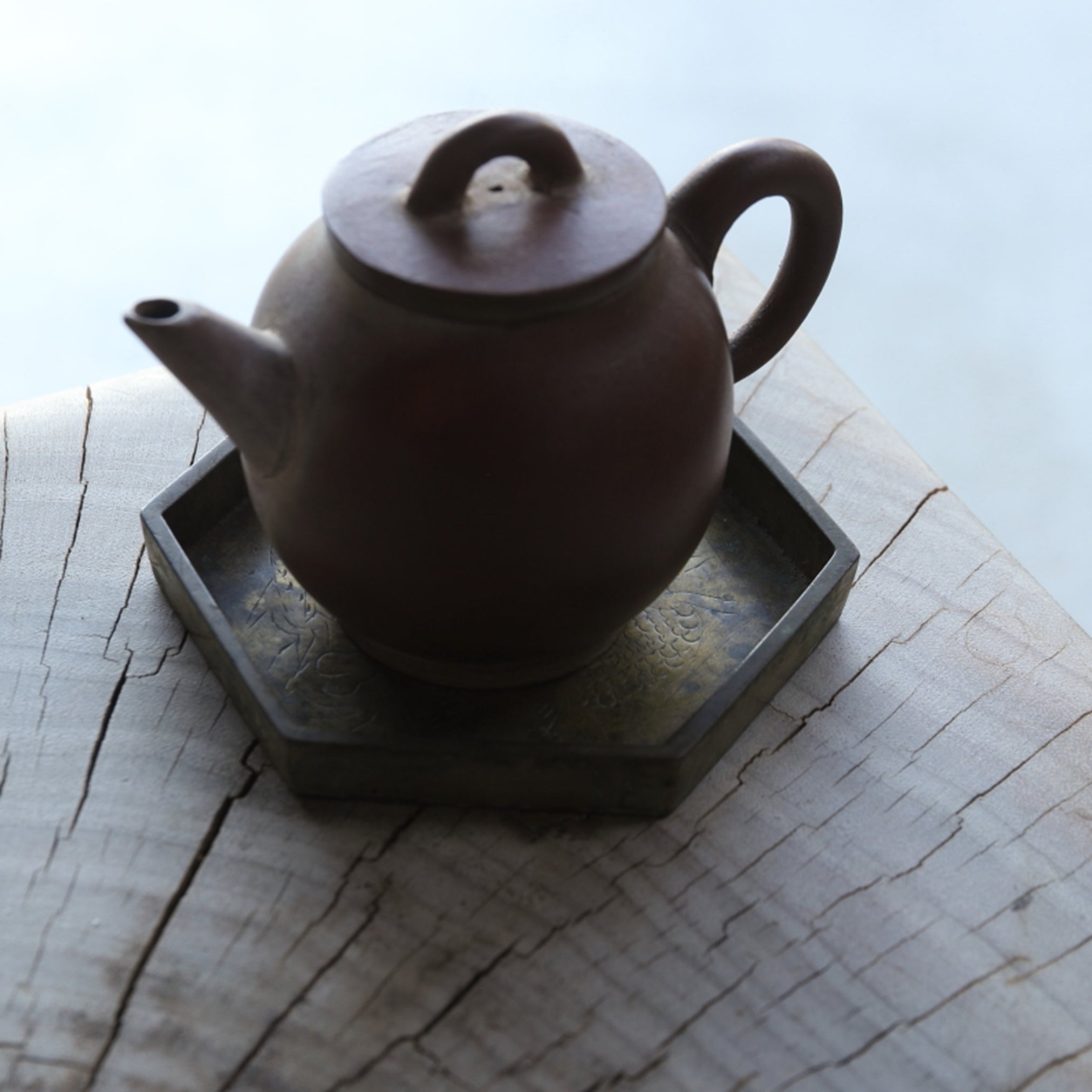 銅六角組子結構茶壺座 b(清朝, 西元1616年–1911年)