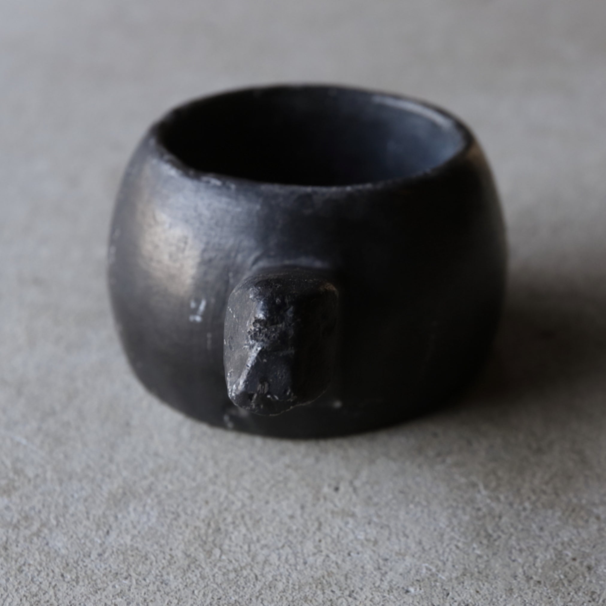 손잡이 달림 활석제 냄비 화병(조선 시대, 서기 1392년–1897년)