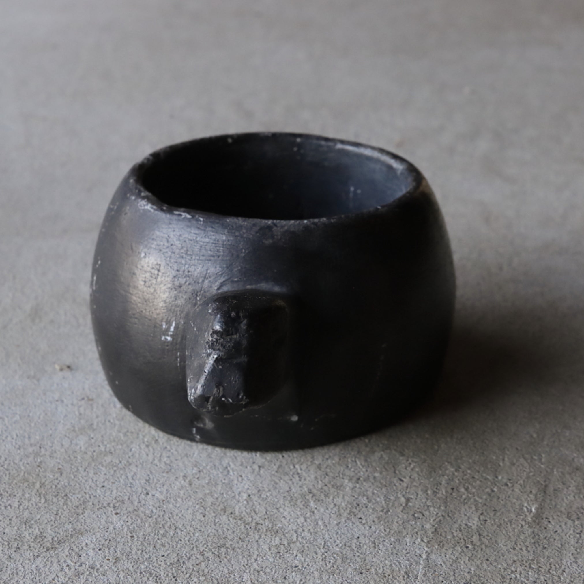 손잡이 달림 활석제 냄비 화병(조선 시대, 서기 1392년–1897년)