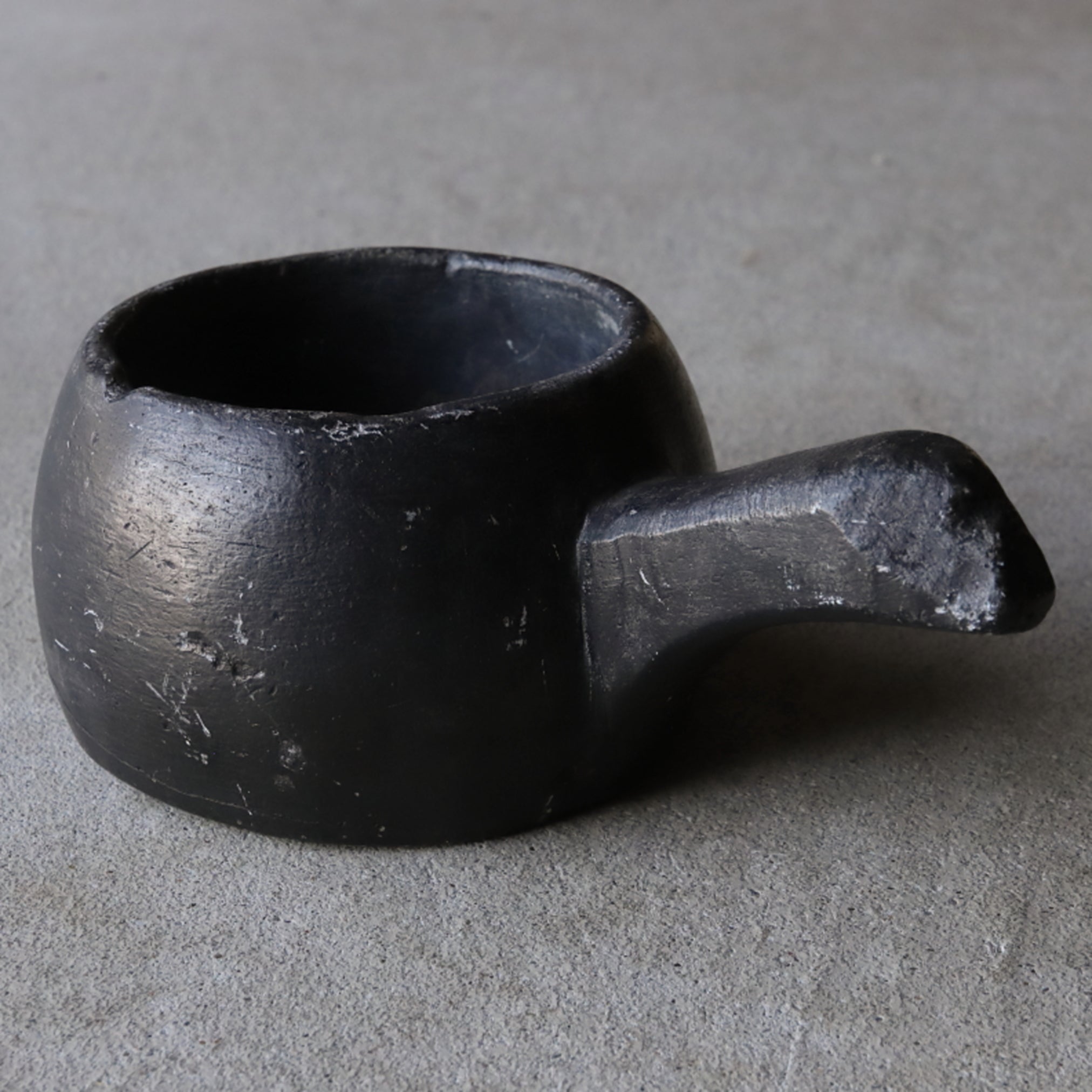 손잡이 달림 활석제 냄비 화병(조선 시대, 서기 1392년–1897년)