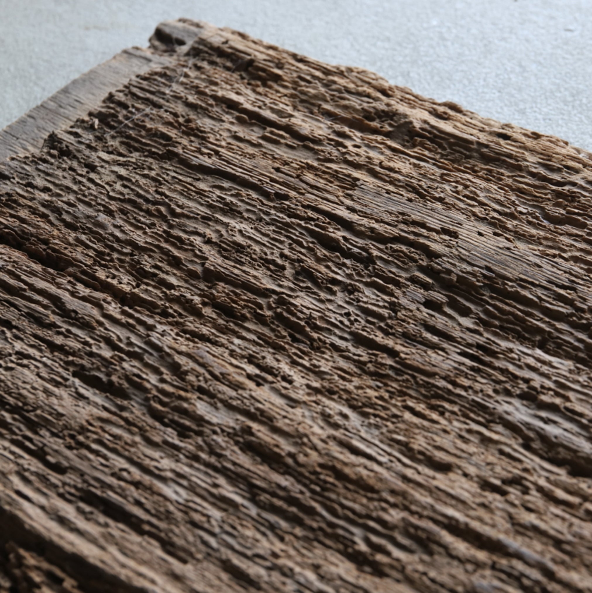 TABLA DEL SUELO DEL TOKONOMA, Material antiguo, a, Dinastía Joseon(1392–1897 d. C.)
