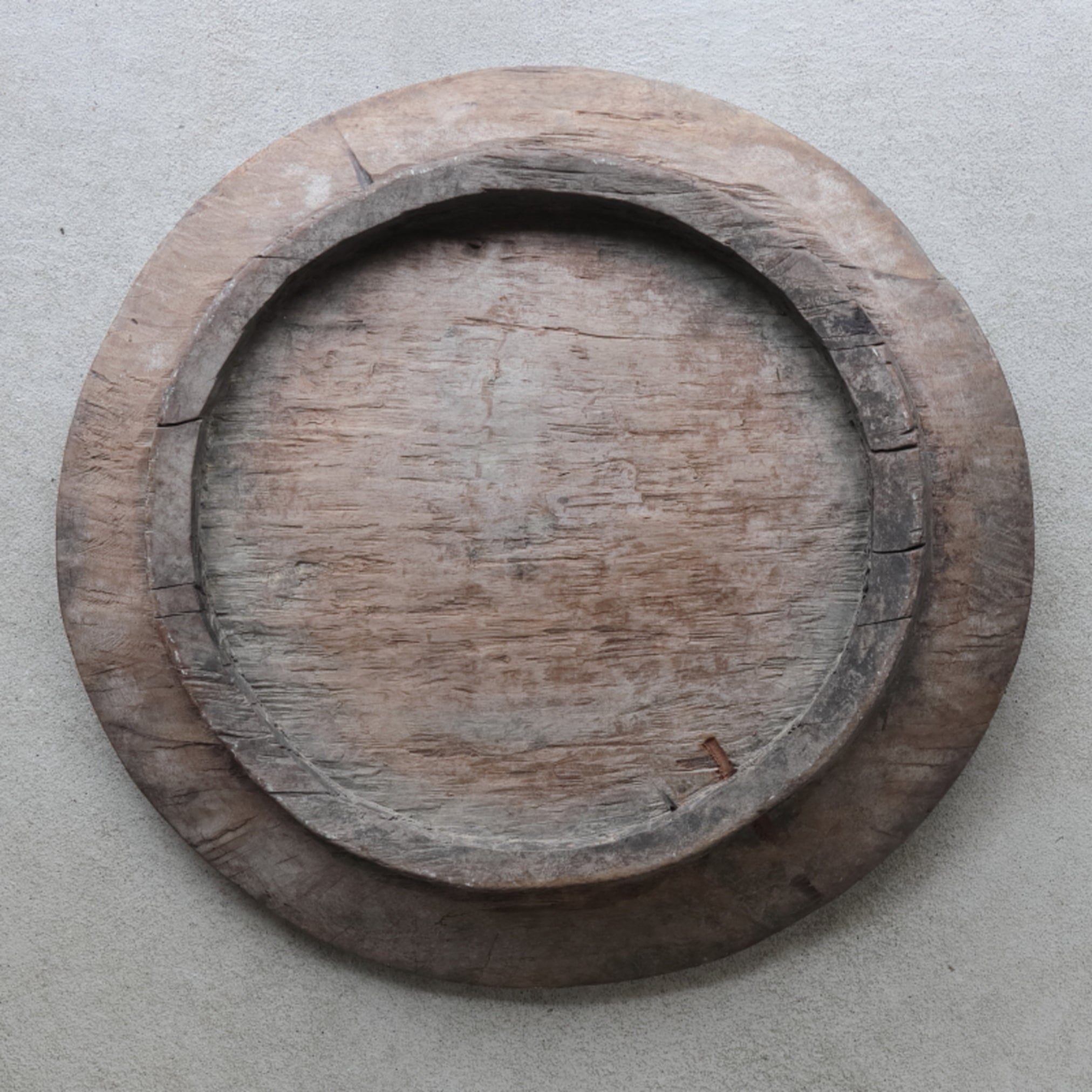 GRAND PLAT SUR PIED EN BOIS, Yao, Période moderne précoce(XVIe–XIXe siècle)