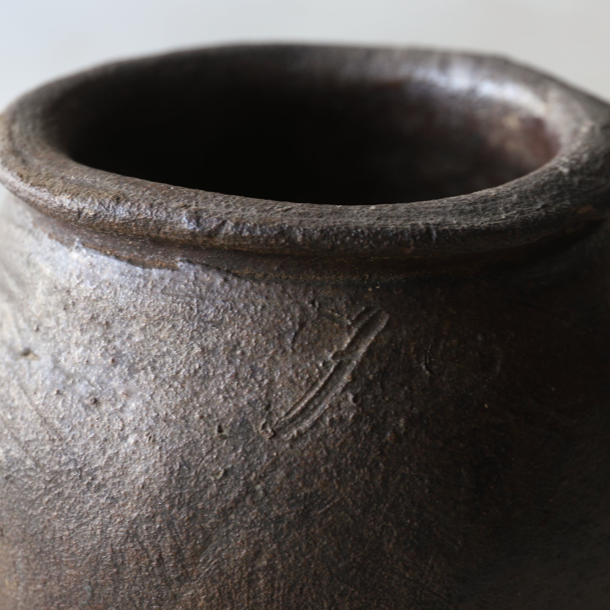 TARRO DE SEMILLAS, Ko-Tokoname, Período Muromachi(1336–1573 d. C.)