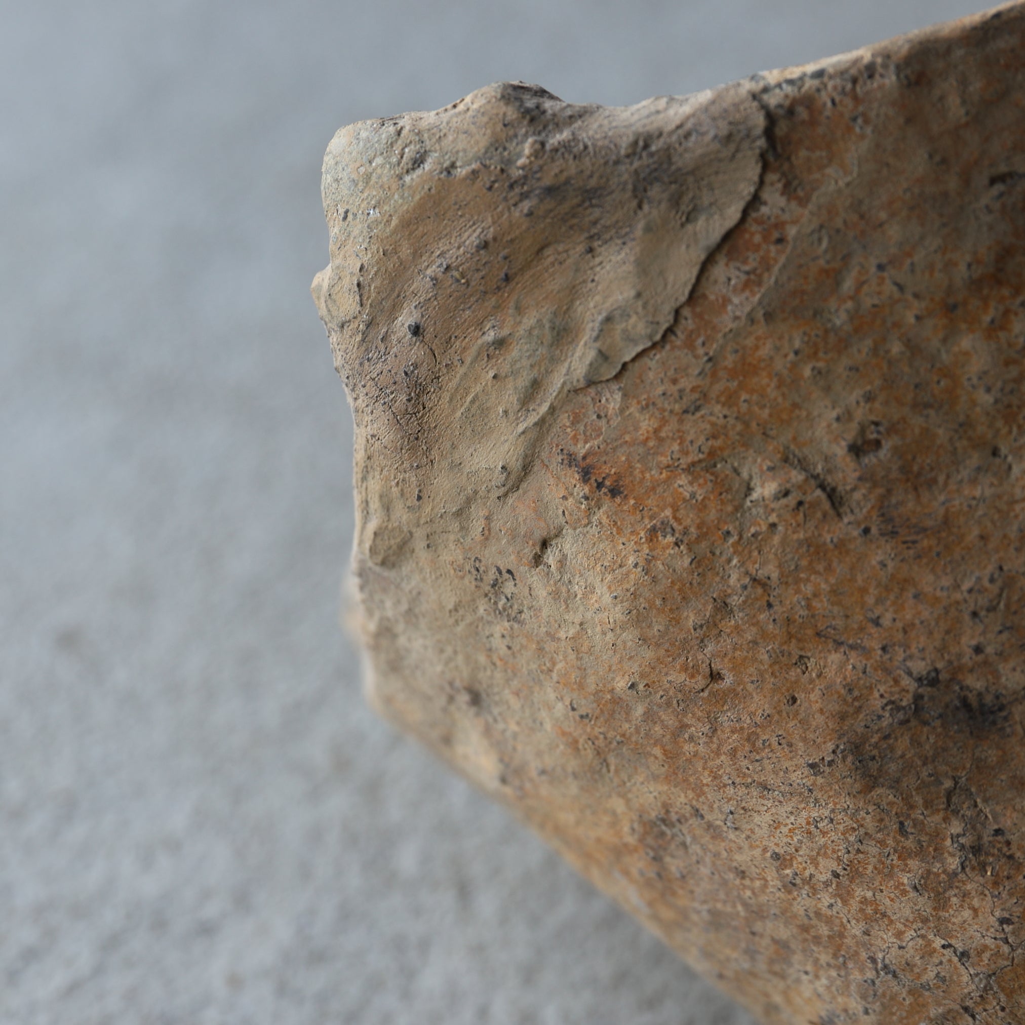 CUENCO SOMERO, Loza, Período Jomon(10000–300 a. C.)