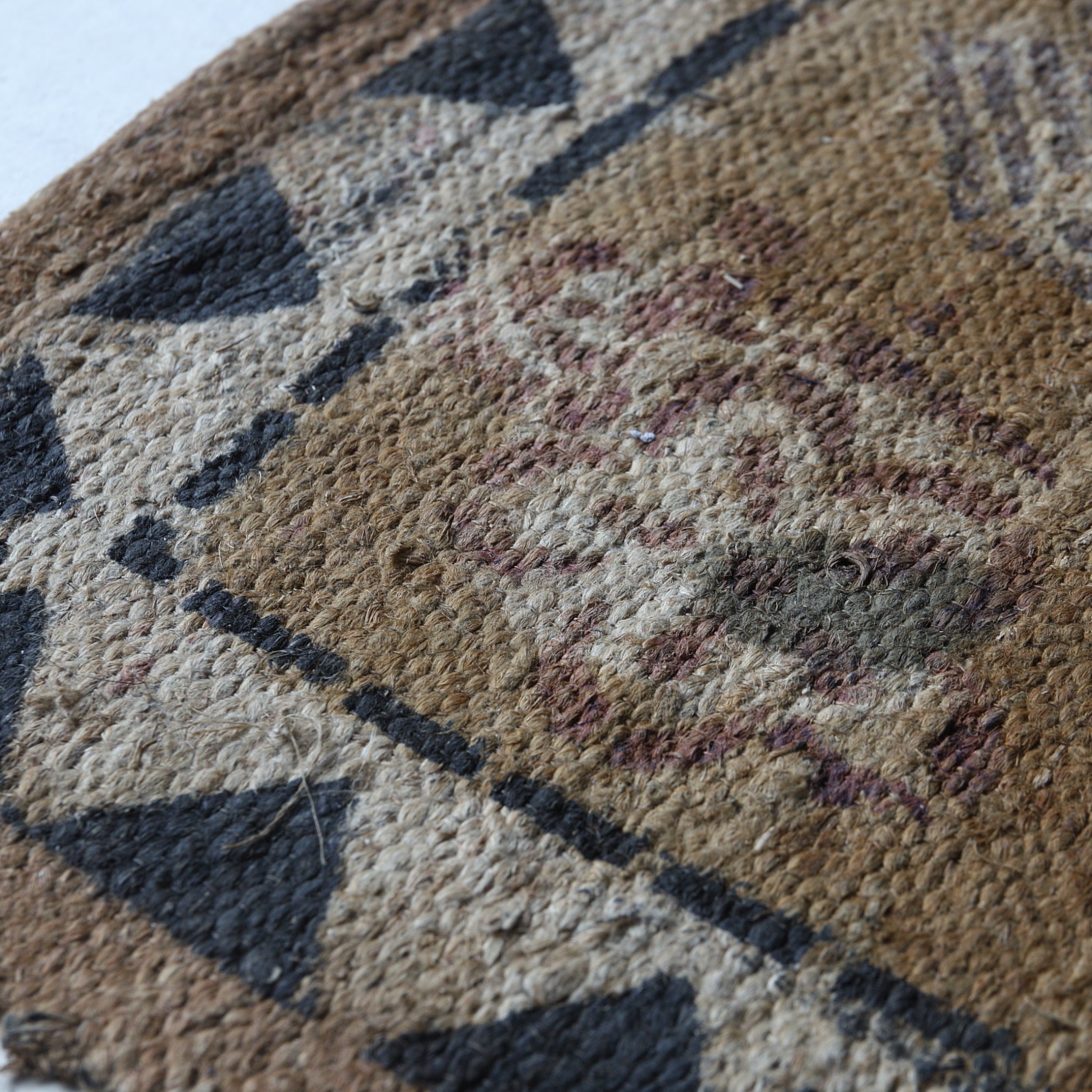 DANTSŪ, Con diseño de tigre, a2, Dinastía Joseon(1392–1897 d. C.)