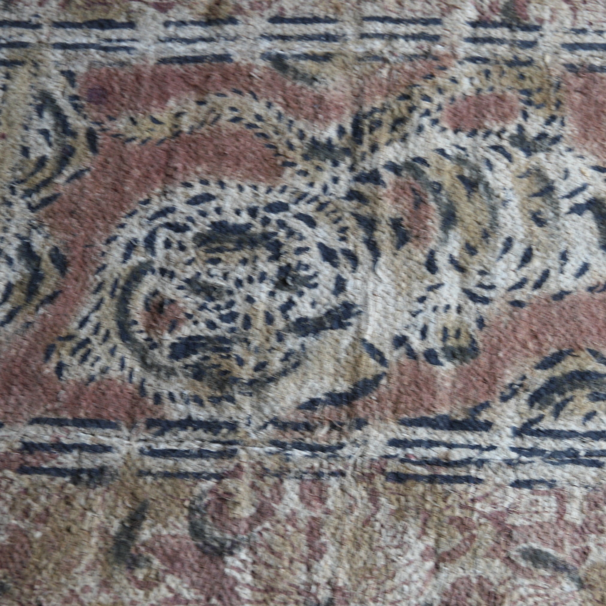 DANTSŪ, Con diseño de tigre, a1, Dinastía Joseon(1392–1897 d. C.)
