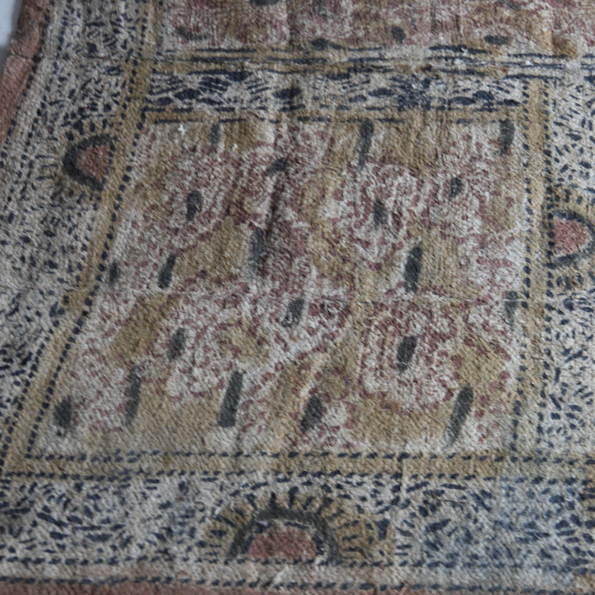 DANTSŪ, Con diseño de tigre, a1, Dinastía Joseon(1392–1897 d. C.)