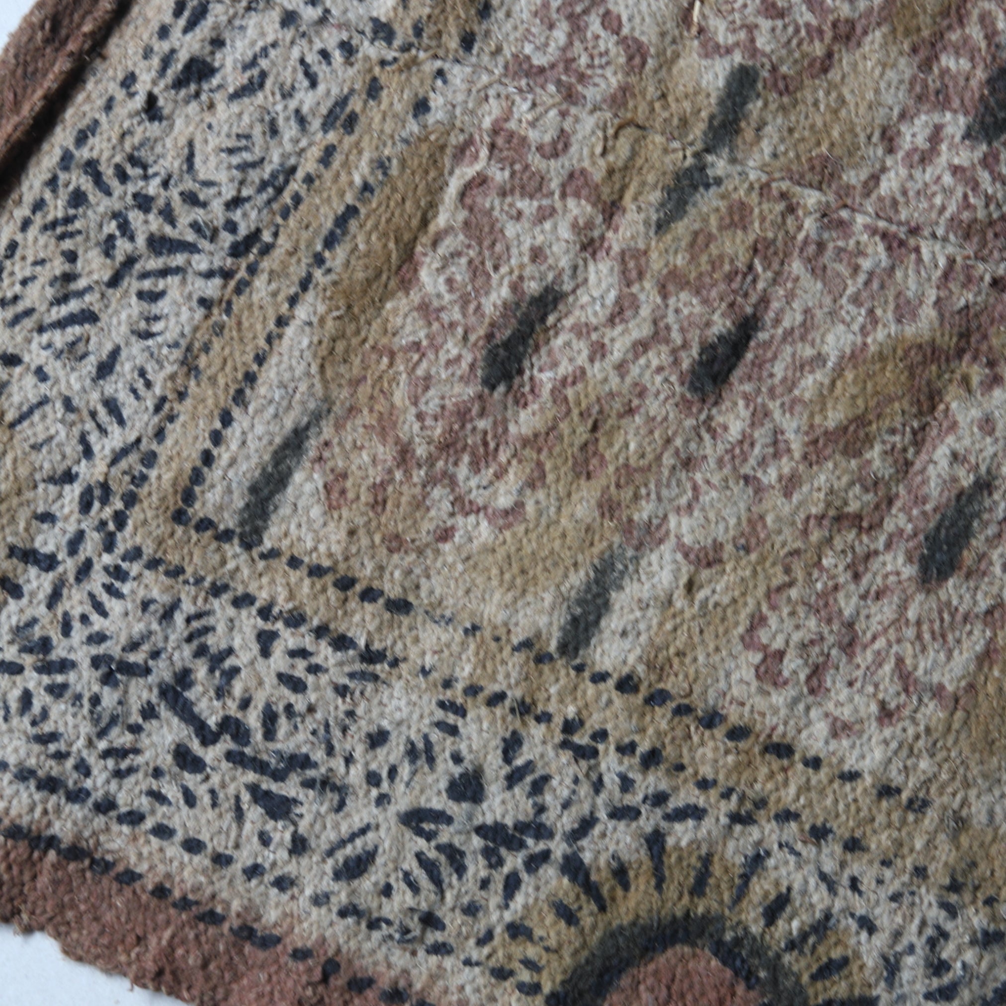 DANTSŪ, Con diseño de tigre, a1, Dinastía Joseon(1392–1897 d. C.)