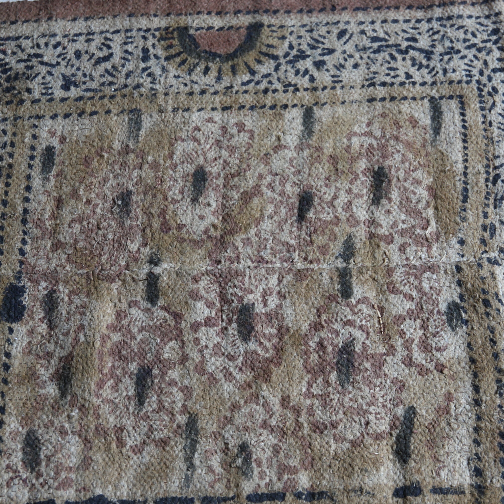 DANTSŪ, Con diseño de tigre, a1, Dinastía Joseon(1392–1897 d. C.)