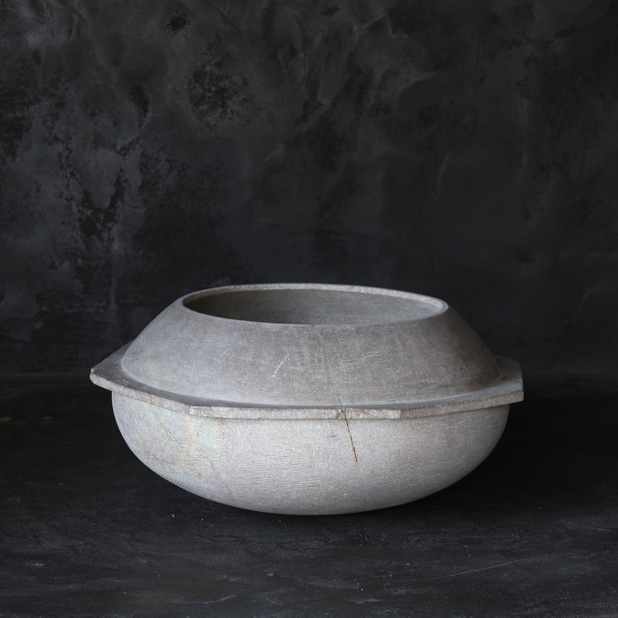 GROSSER ACHTECKIG STEINTOPF / RO, Mitate(Ro), Joseon-Dynastie(1392–1897 n. Chr.)