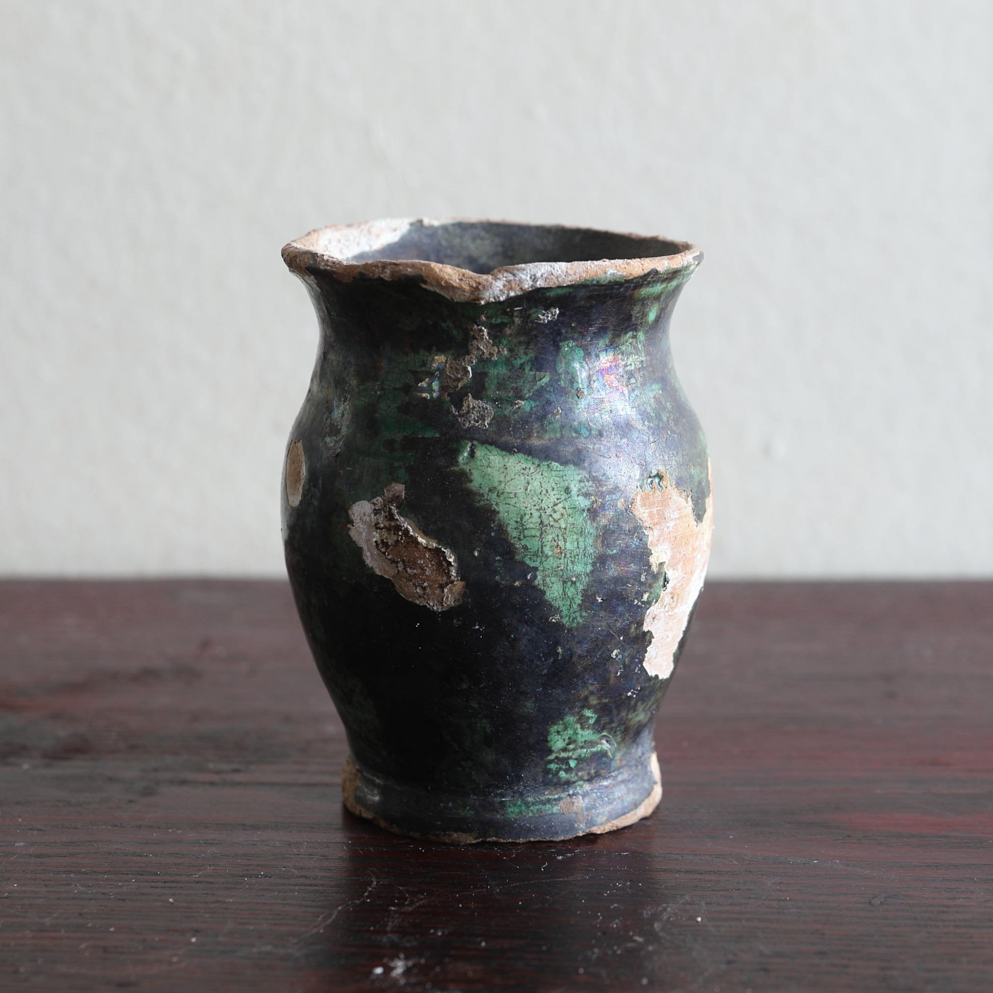 JARRA PEQUEÑA, Vidriado verde, Antigüedad holandesa, Edad Moderna Temprana(Siglos XVI–XIX)