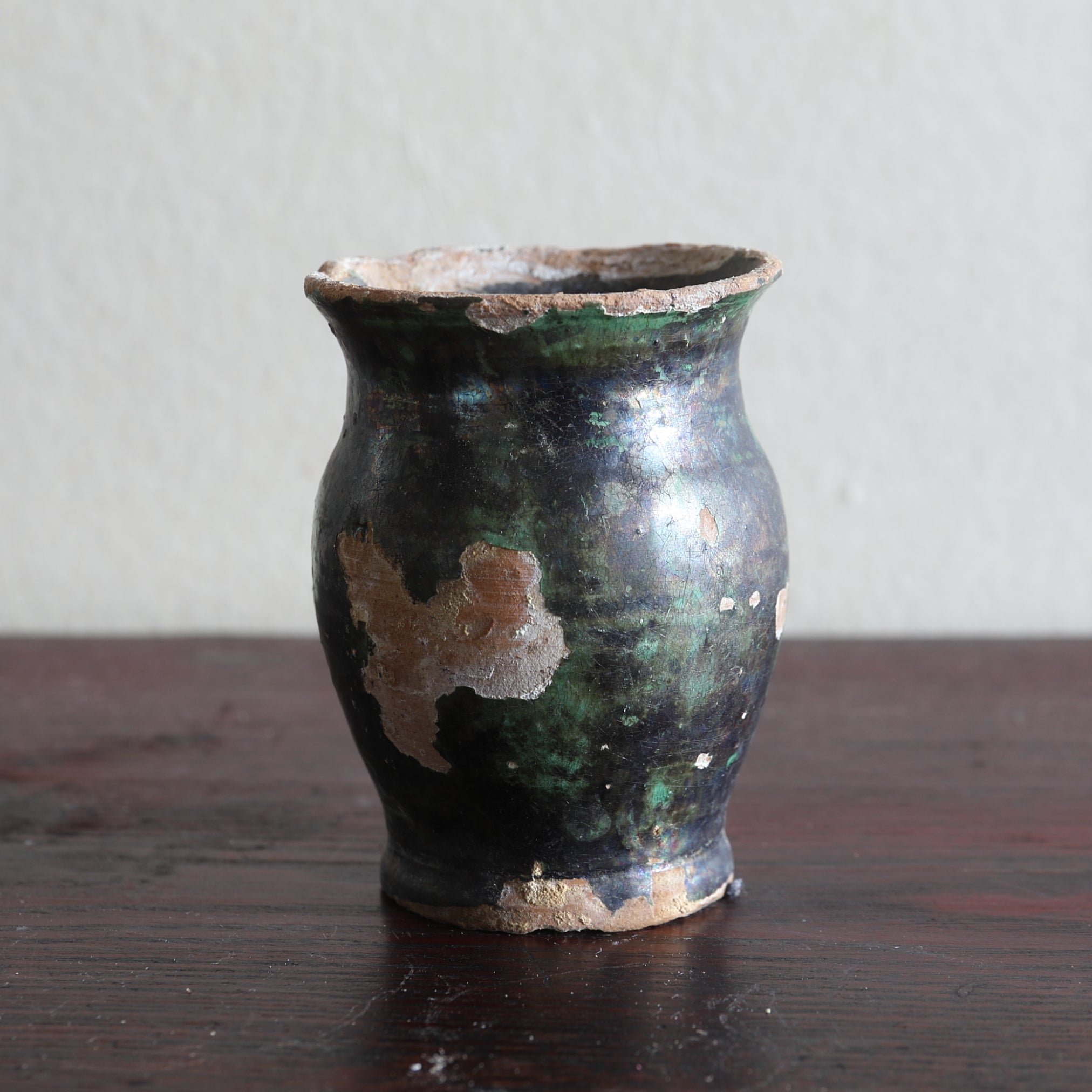 JARRA PEQUEÑA, Vidriado verde, Antigüedad holandesa, Edad Moderna Temprana(Siglos XVI–XIX)