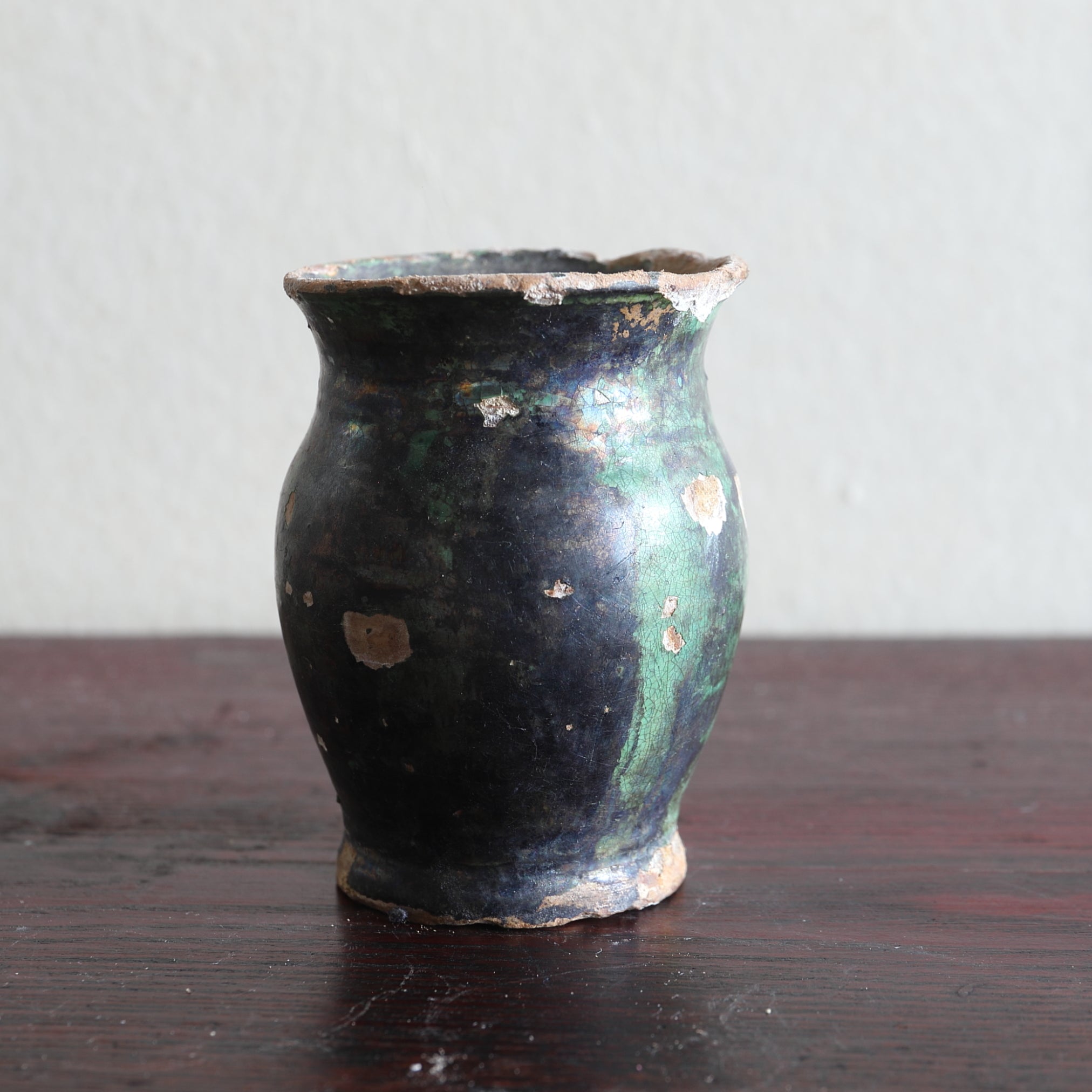 JARRA PEQUEÑA, Vidriado verde, Antigüedad holandesa, Edad Moderna Temprana(Siglos XVI–XIX)
