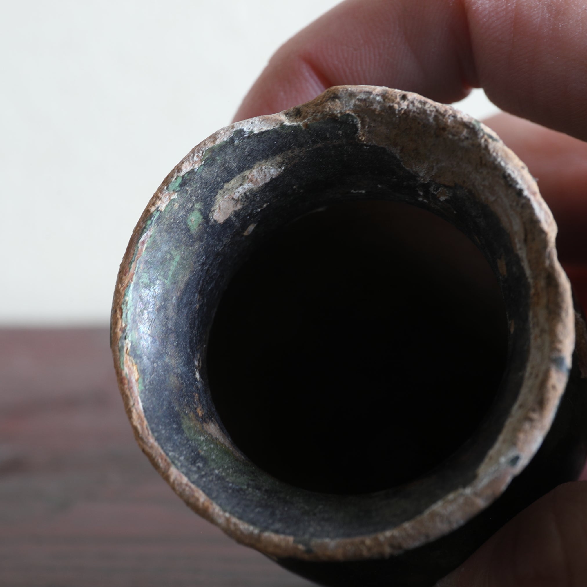 JARRA PEQUEÑA, Vidriado verde, Antigüedad holandesa, Edad Moderna Temprana(Siglos XVI–XIX)