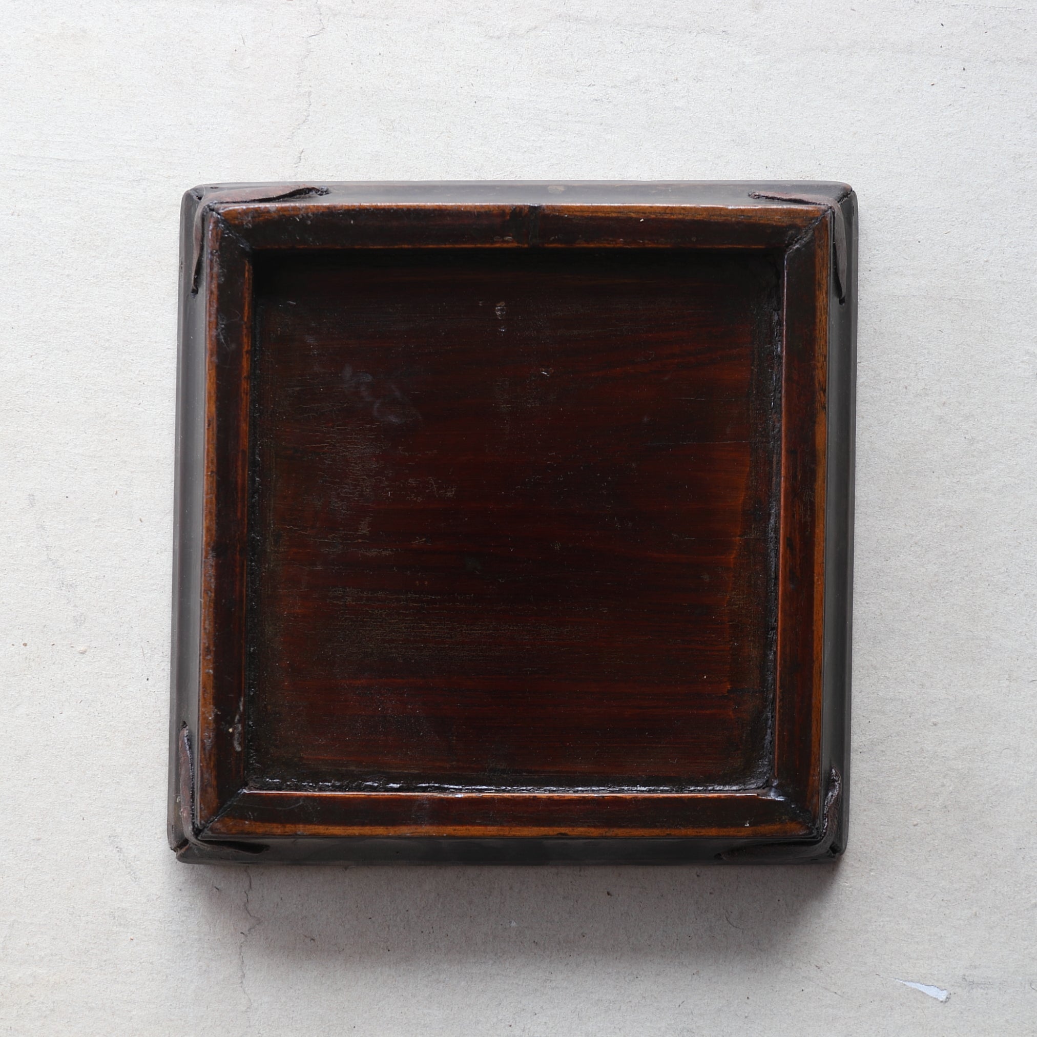 BANDEJA CUADRADA PARA SENCHA DE MADERA, a1, Dinastía Joseon(1392–1897 d. C.)