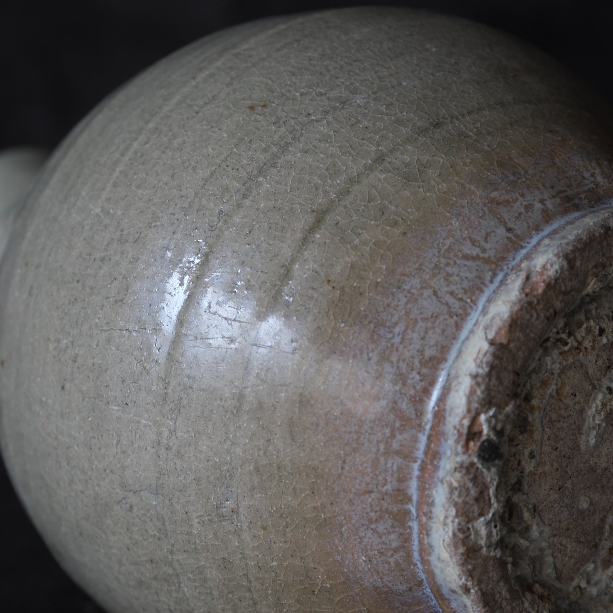 HEISHI, Asgeglazuurd, Goryeo-dynastie(918–1392 n.Chr.)