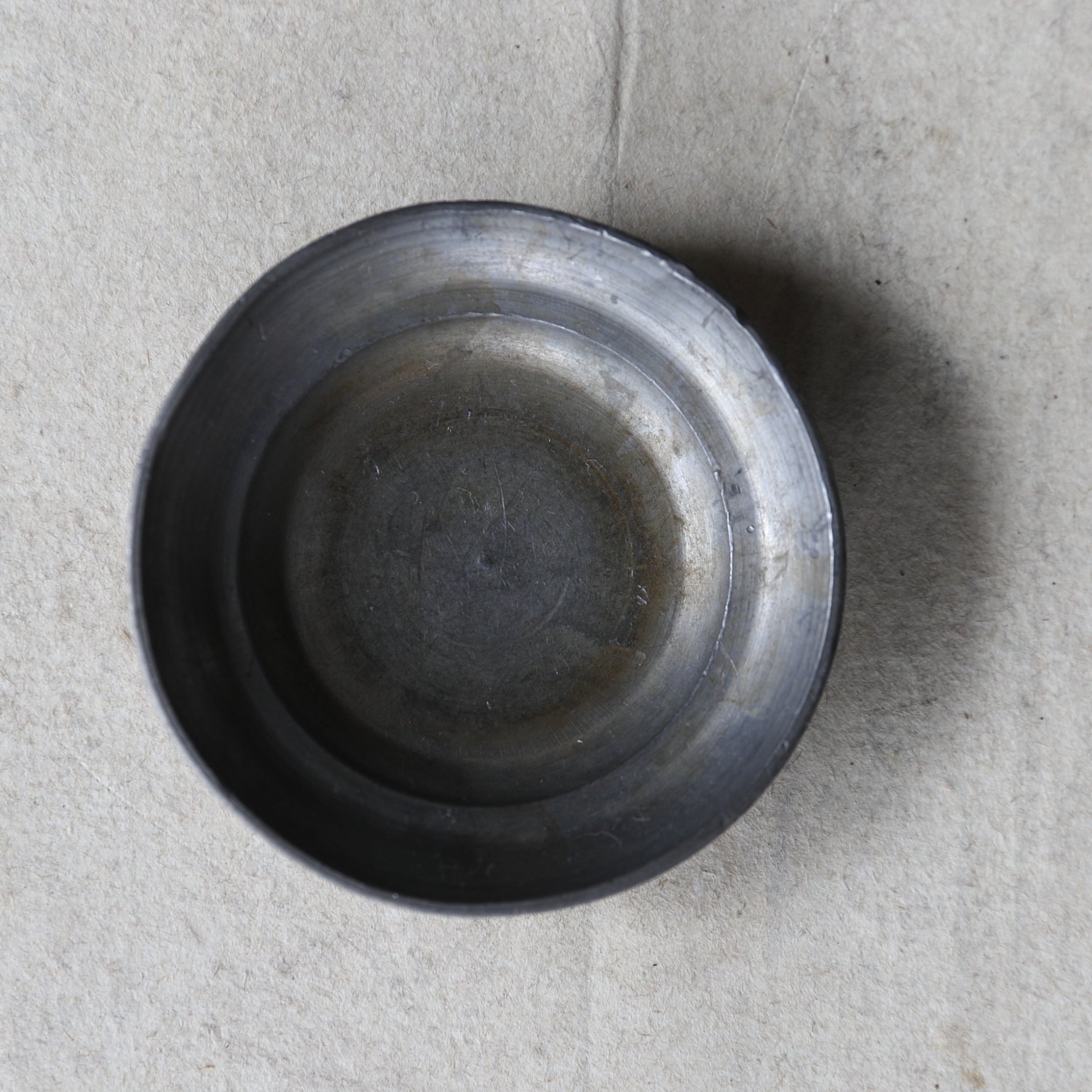 PLATILLO DE ESTAÑO VIEJO, Juego de 5, Dinastía Qing(1616–1911 d. C.)