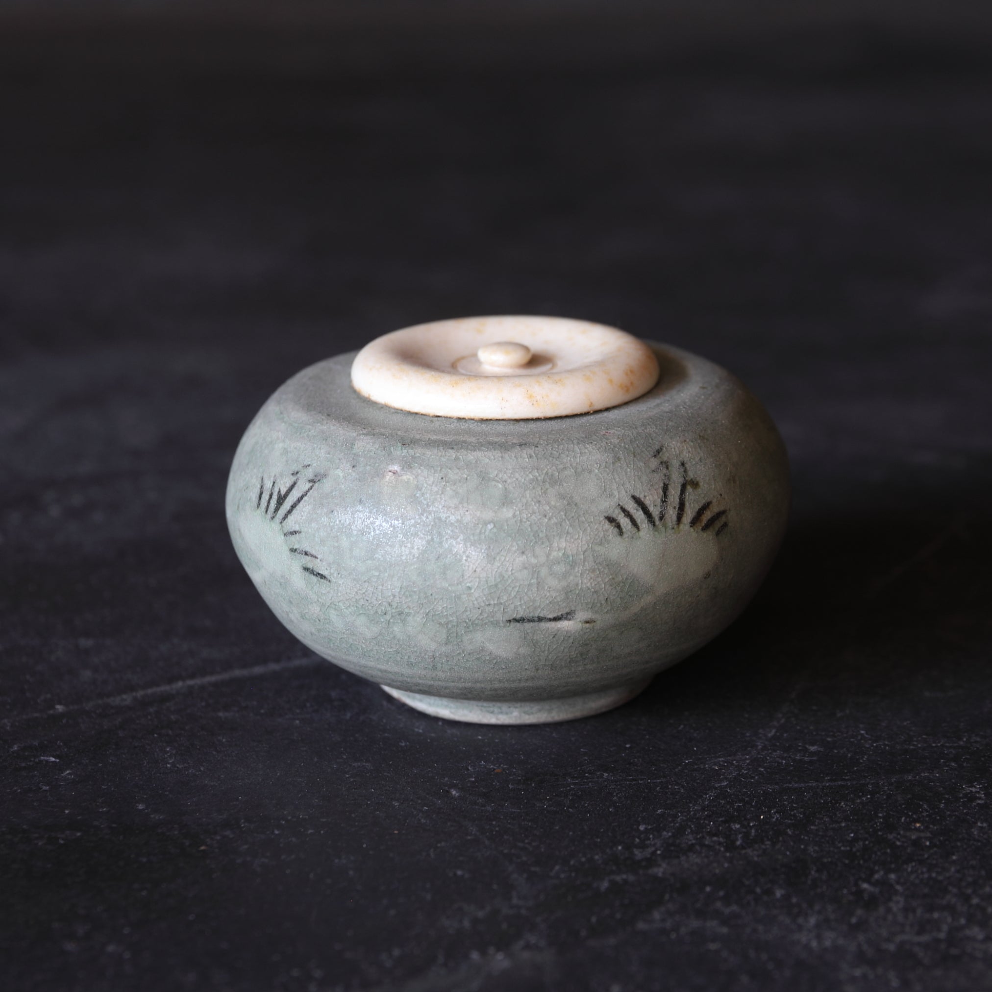 TEEDOSE, Goryeo-Celadon mit kranichmuster, Goryeo-Dynastie(918–1392 n. Chr.)