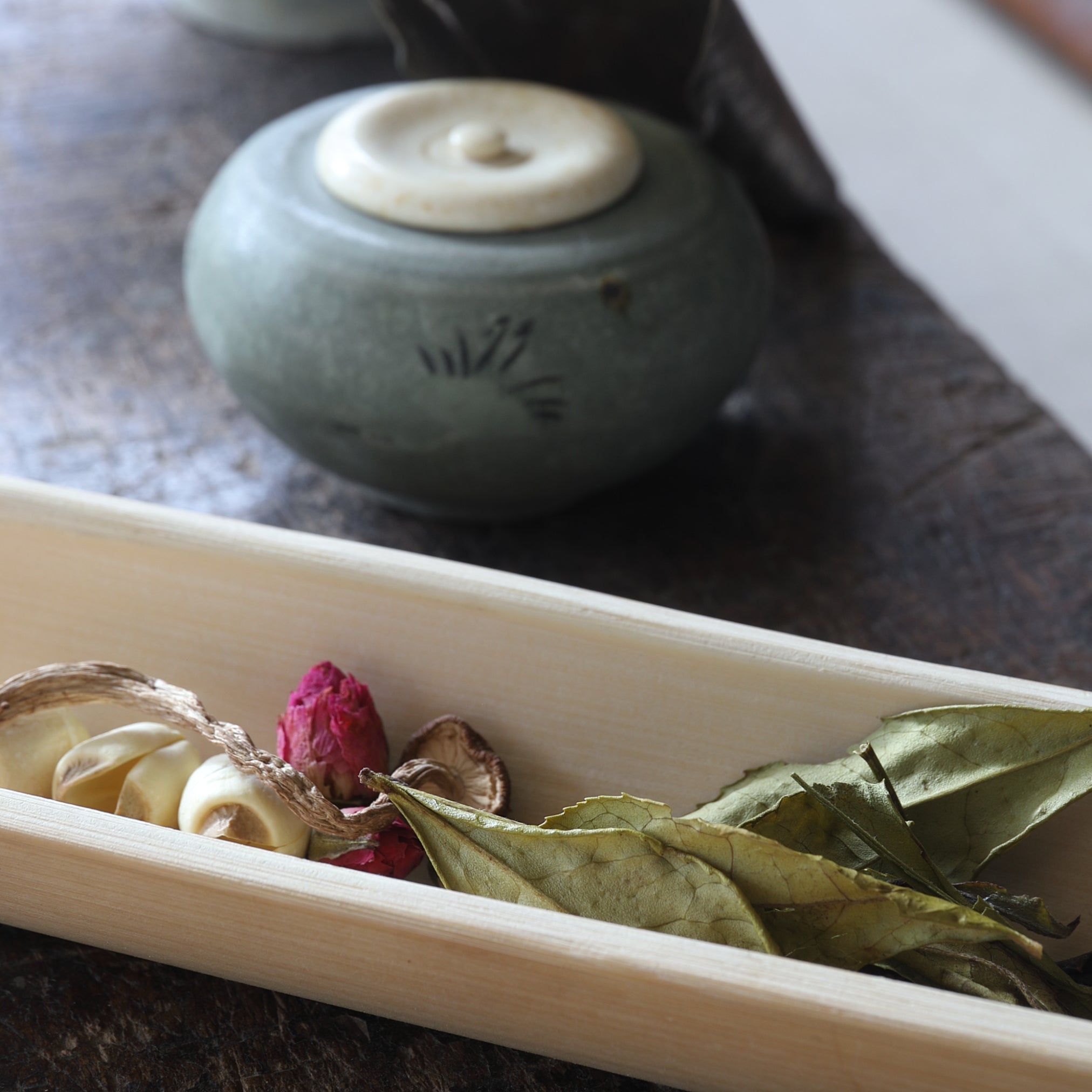 TEEDOSE, Goryeo-Celadon mit kranichmuster, Goryeo-Dynastie(918–1392 n. Chr.)