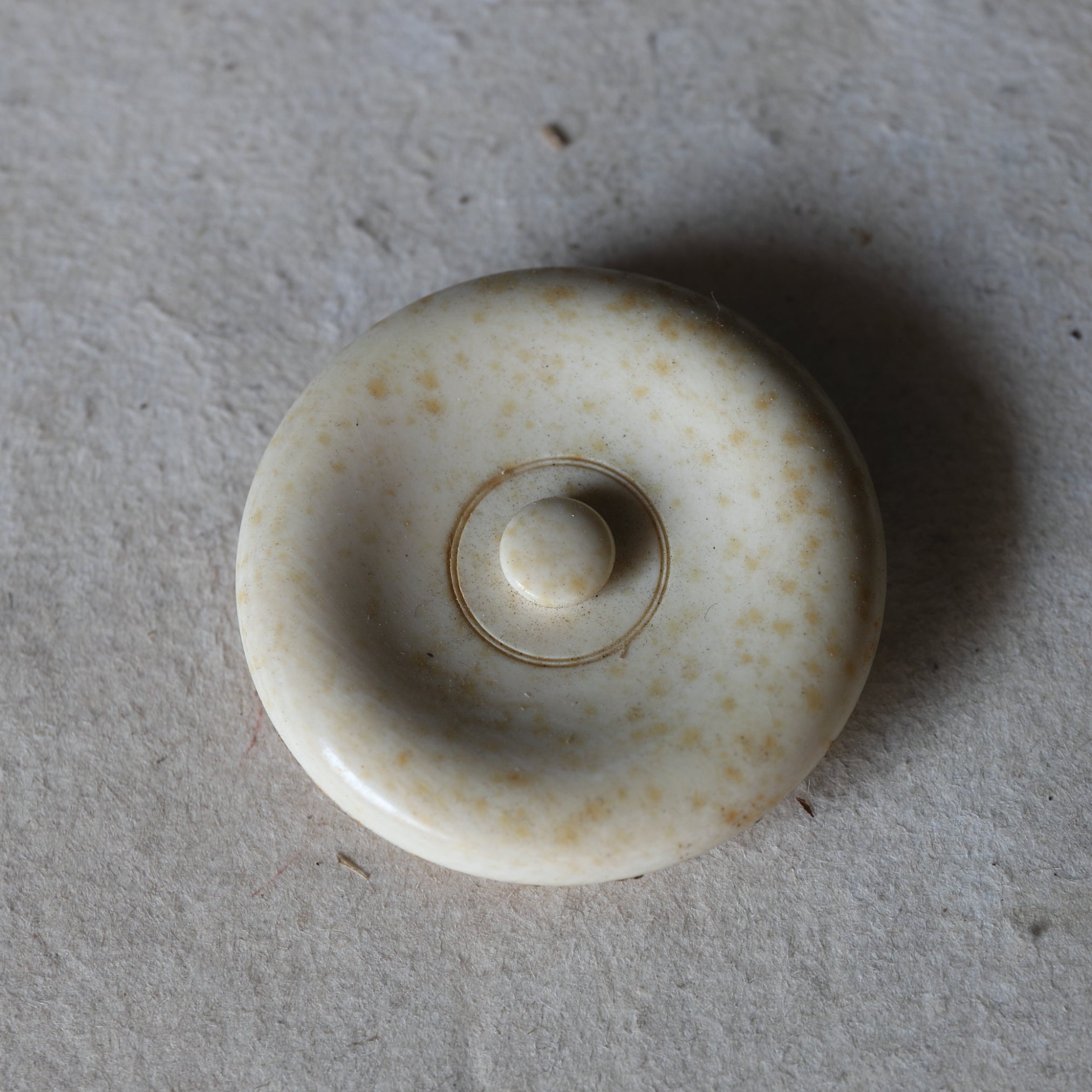 TEEDOSE, Goryeo-Celadon mit kranichmuster, Goryeo-Dynastie(918–1392 n. Chr.)