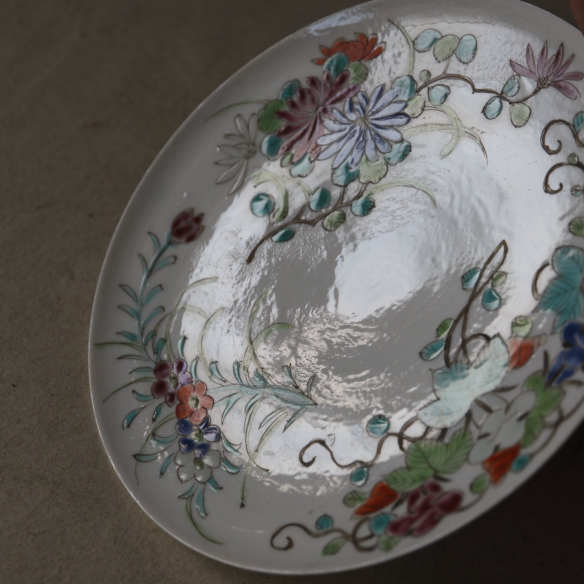 PLATO, Porcelana blanca, zōshuntei sanpo zō, Período Edo(1603–1867 d. C.)