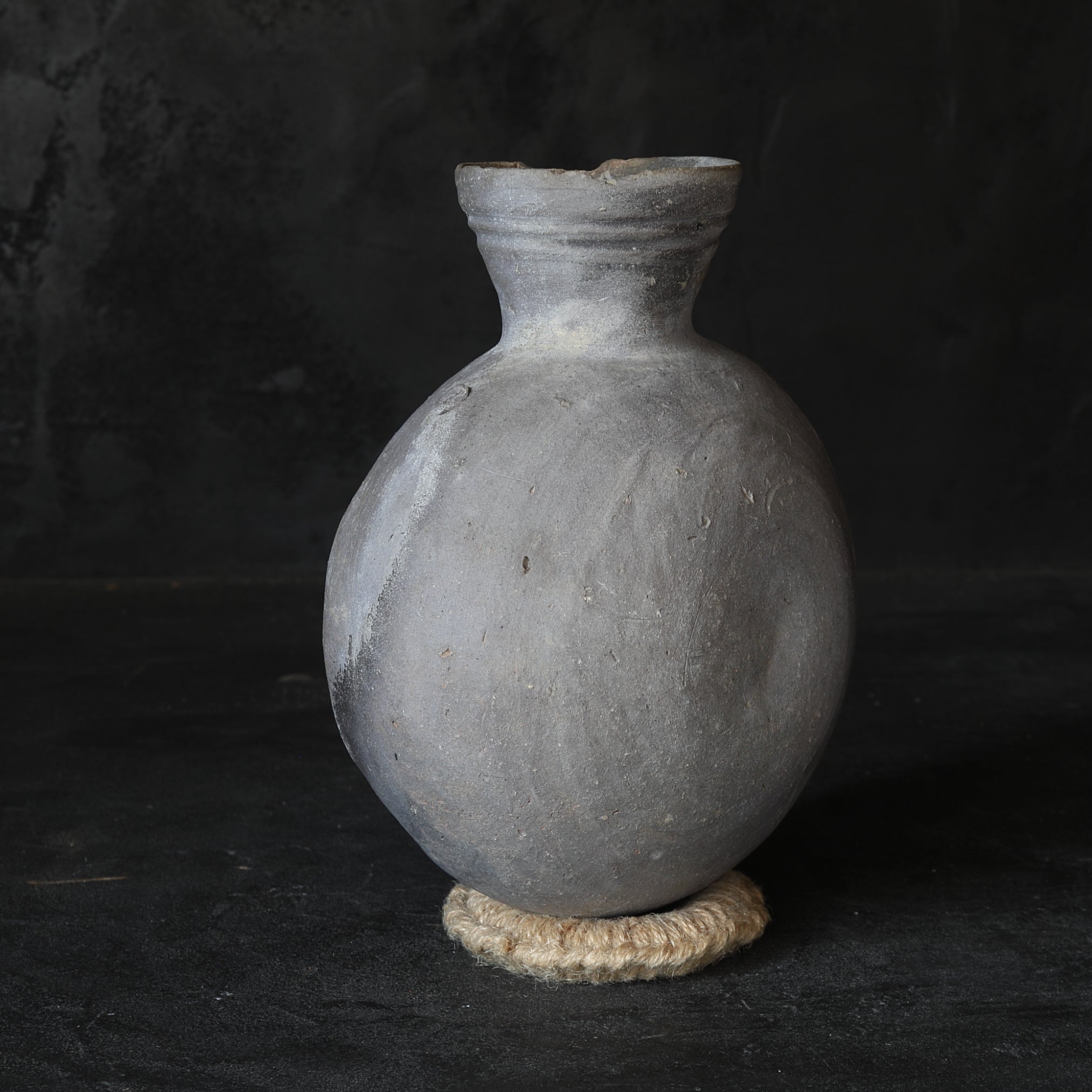 BOTTLE WITH HANDLE, Sue Ware, Kofun Period(250-581CE)