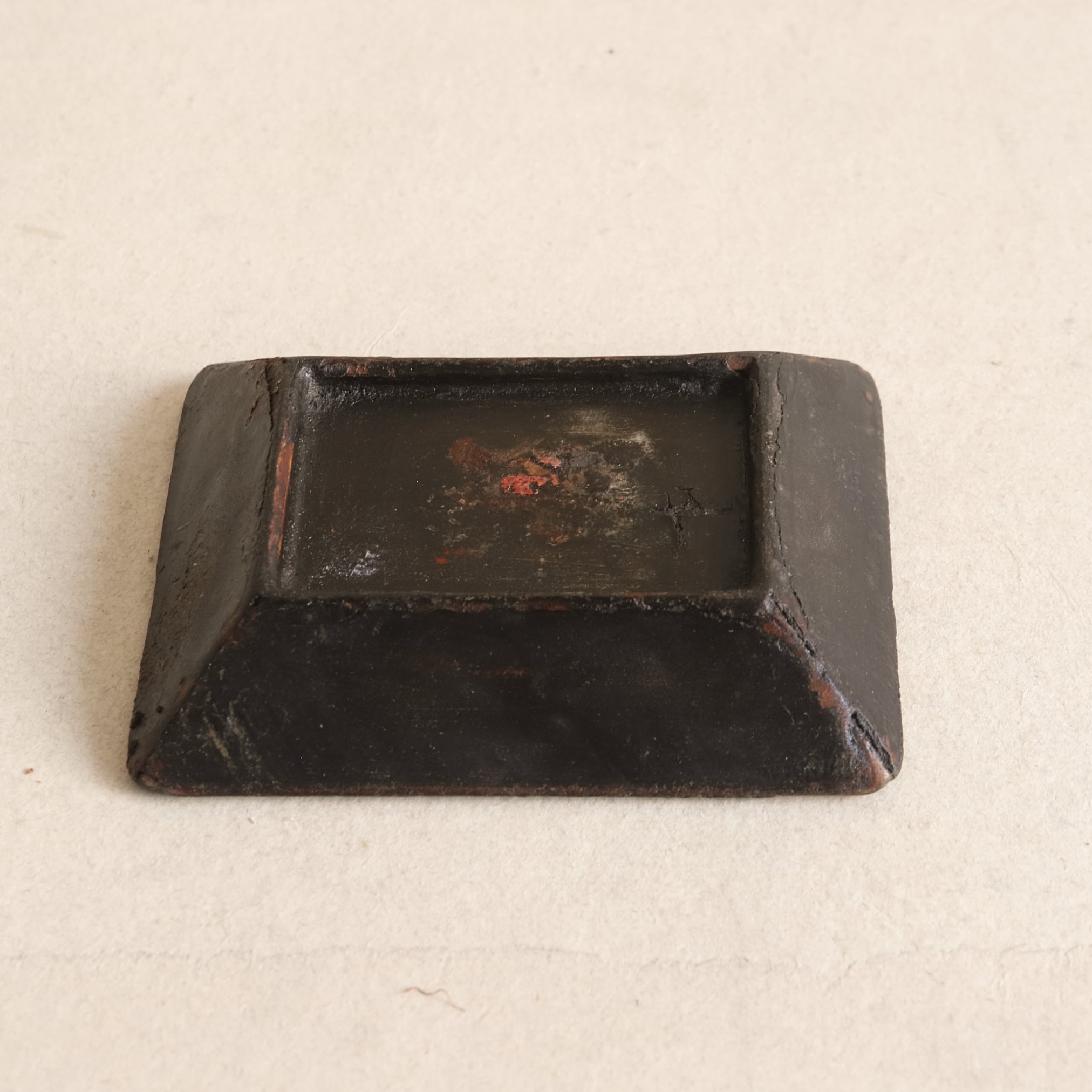 PLATO CUADRADO DE MADERA, Dinastía Joseon(1392–1897 d. C.)