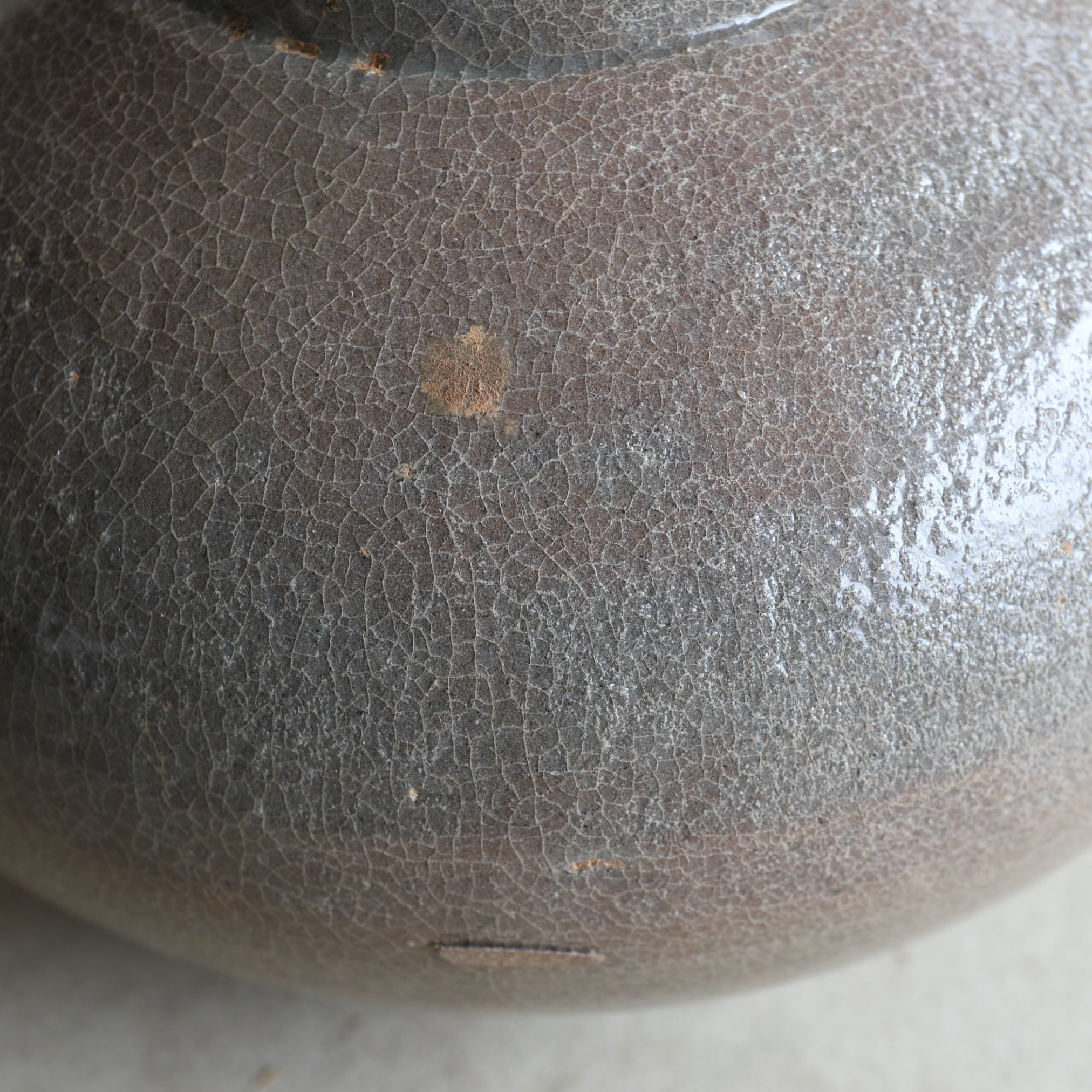ALTES GEFÄSS / MIZUSASHI, Mit lackiertem deckel, Joseon-Dynastie(1392–1897 n. Chr.)