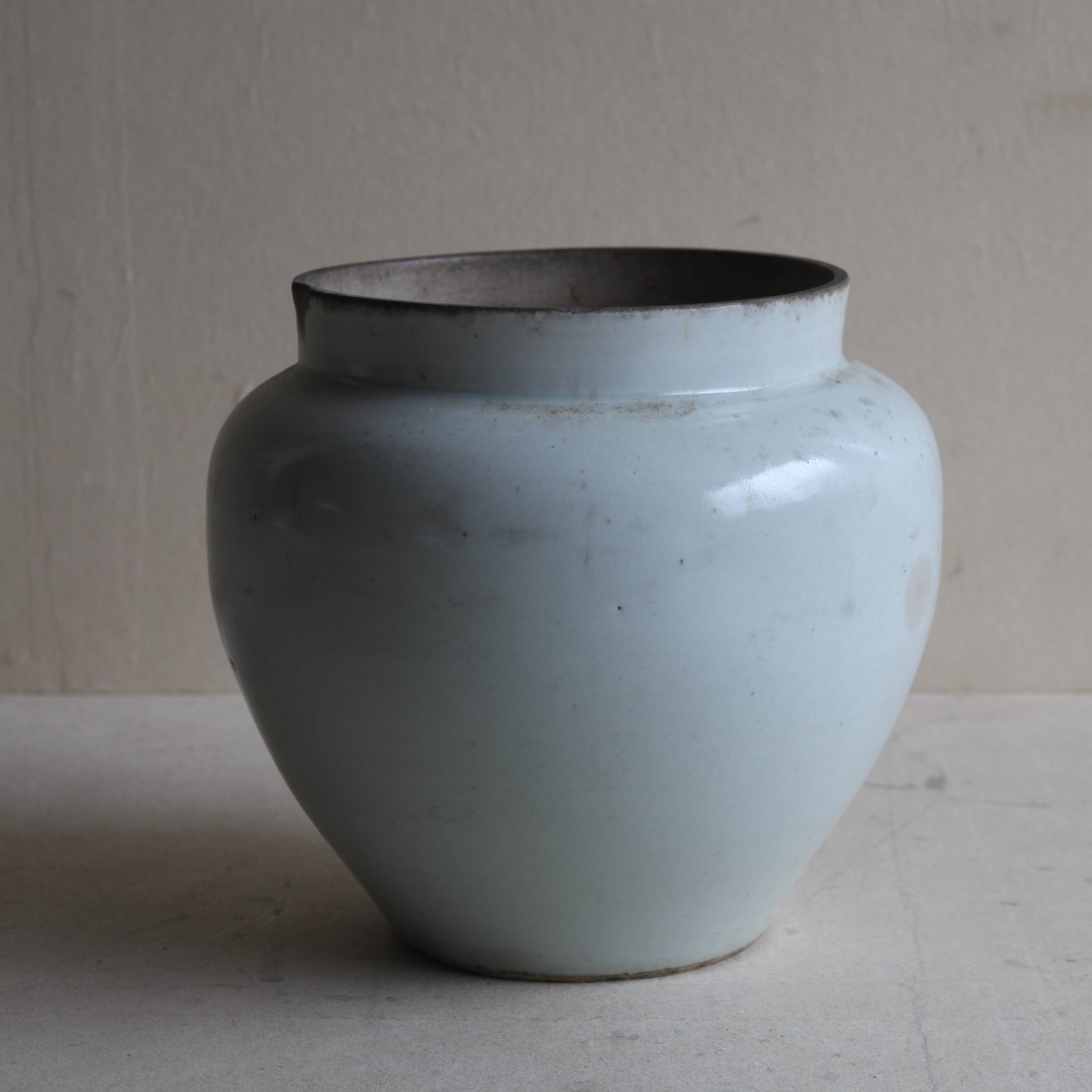 JAR, Ko-Imari, white porcelain, Edo Period(1603–1867CE)