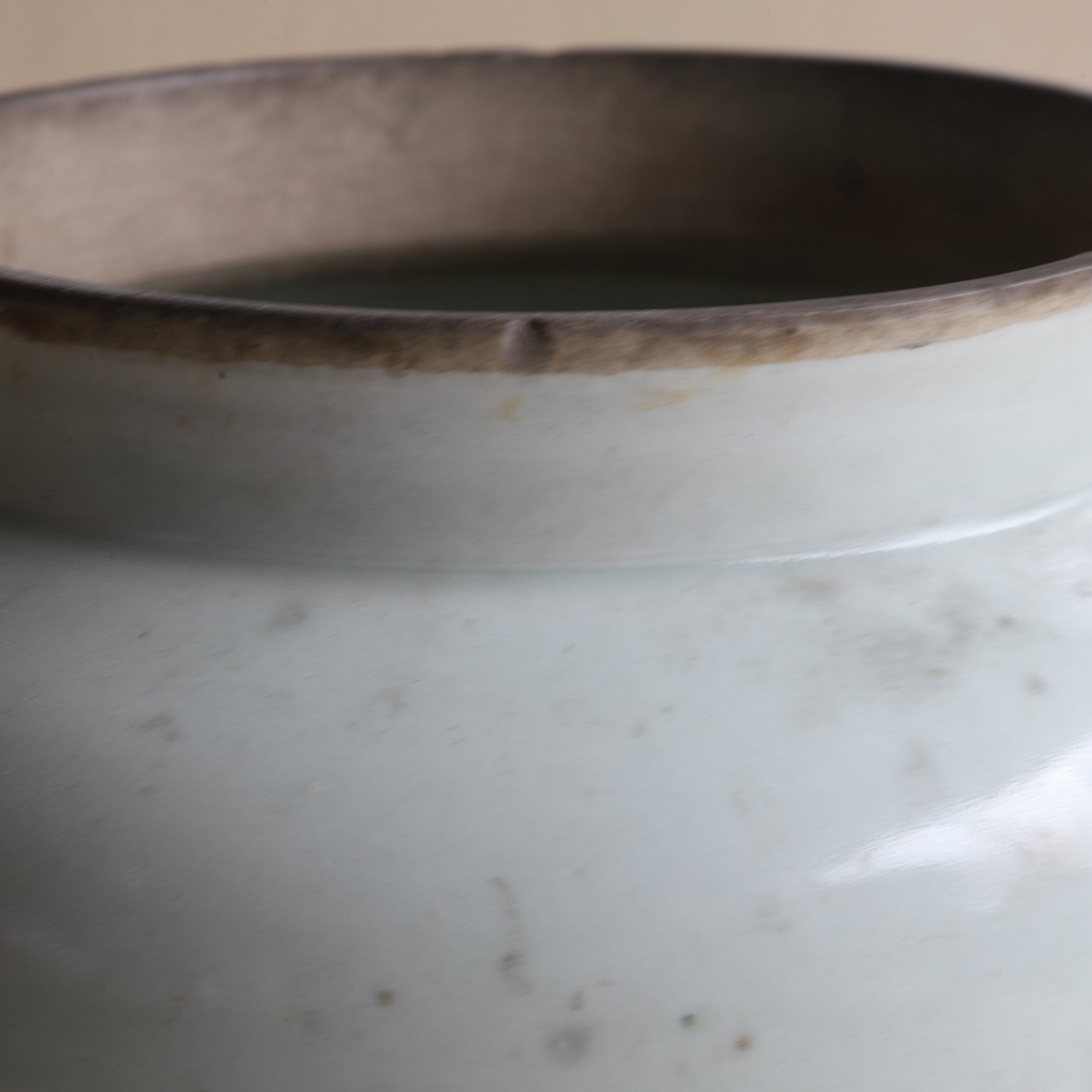 JAR, Ko-Imari, white porcelain, Edo Period(1603–1867CE)