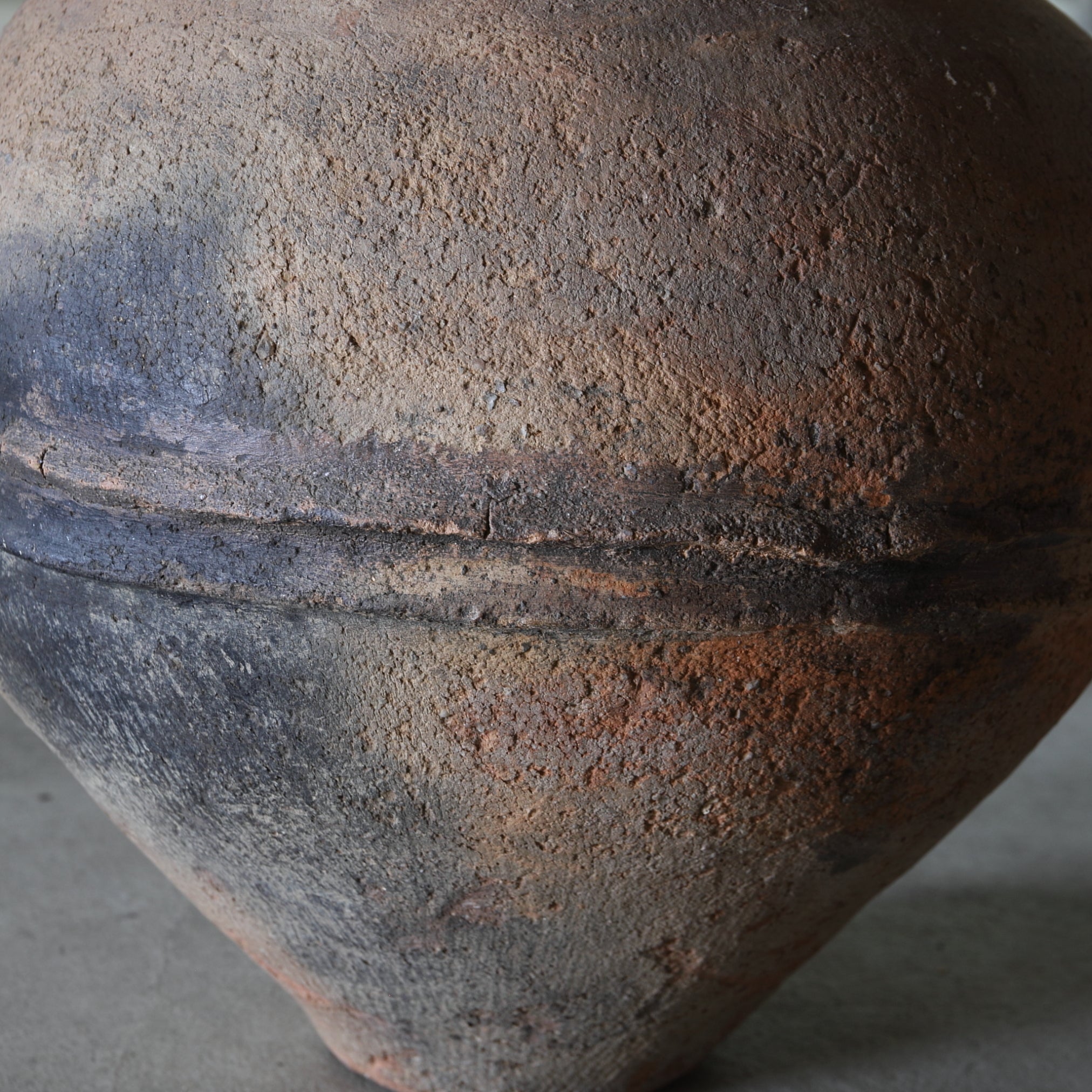 LOZA DE BARRO / CUENCO PROFUNDO, Con decoración, b, Período Yayoi(300 a. C.–250 d. C.)