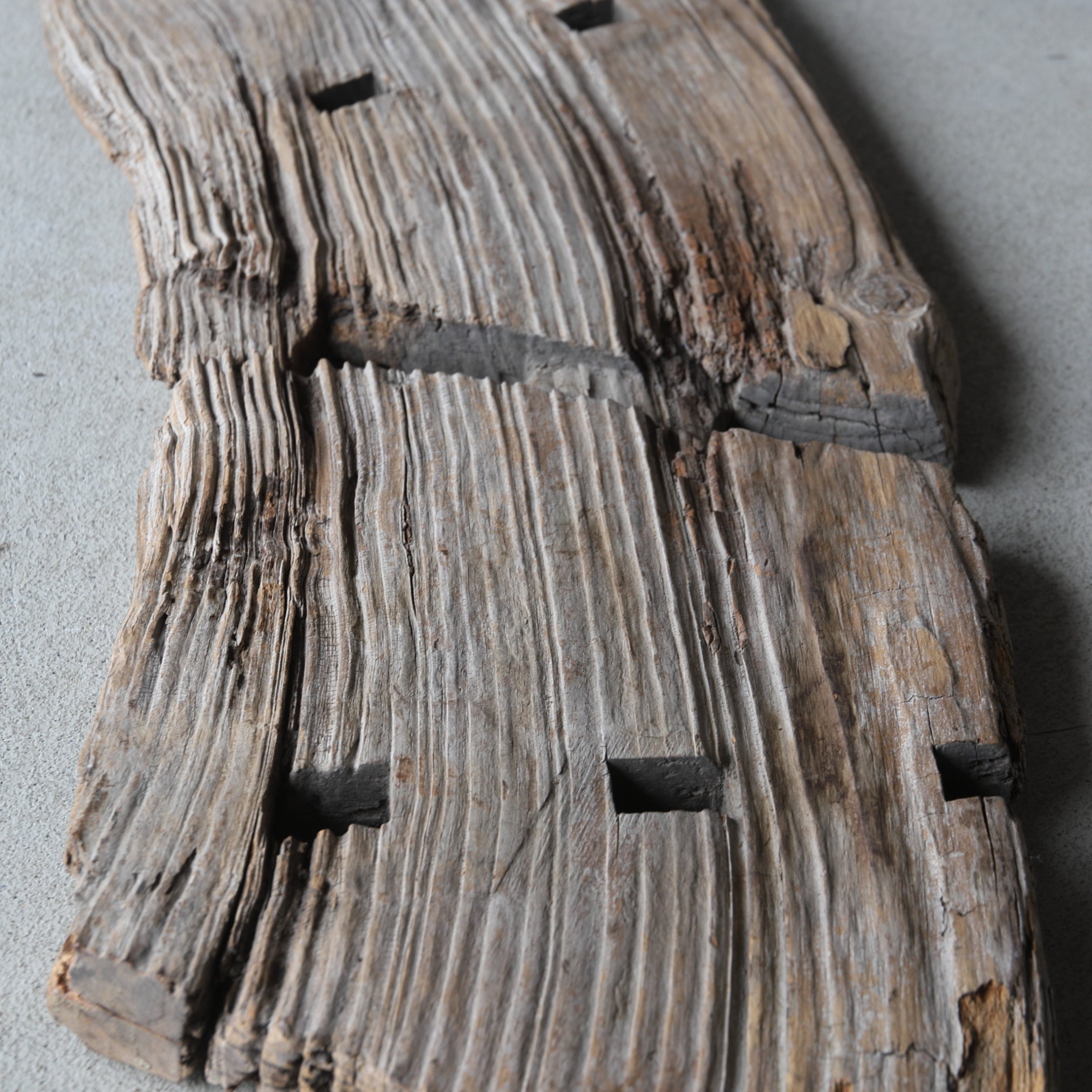 TABLA VIEJA DE NORIA, Material antiguo, b1, Edad Moderna Temprana(Siglos XVI–XIX)
