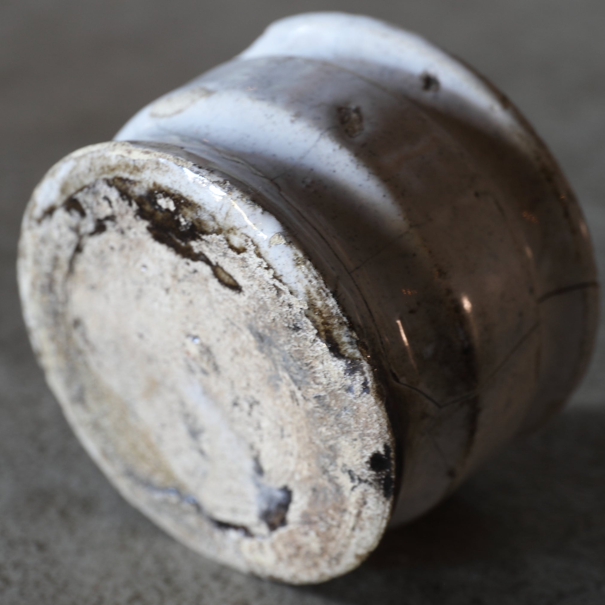 KLEINES GEFÄSS, Delfter Ware, weiß glasiert, 4, Niederländische Antiquität, Frühe Neuzeit(16.–19. Jahrhundert)